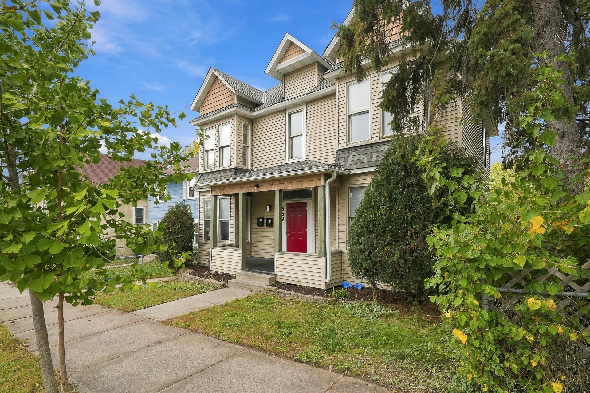 View of Residential Income at 669 Case Avenue, Saint Paul MN 55106, Saint Paul (7 of 65) - Mike Wilen | Minnesota Team Real Estate