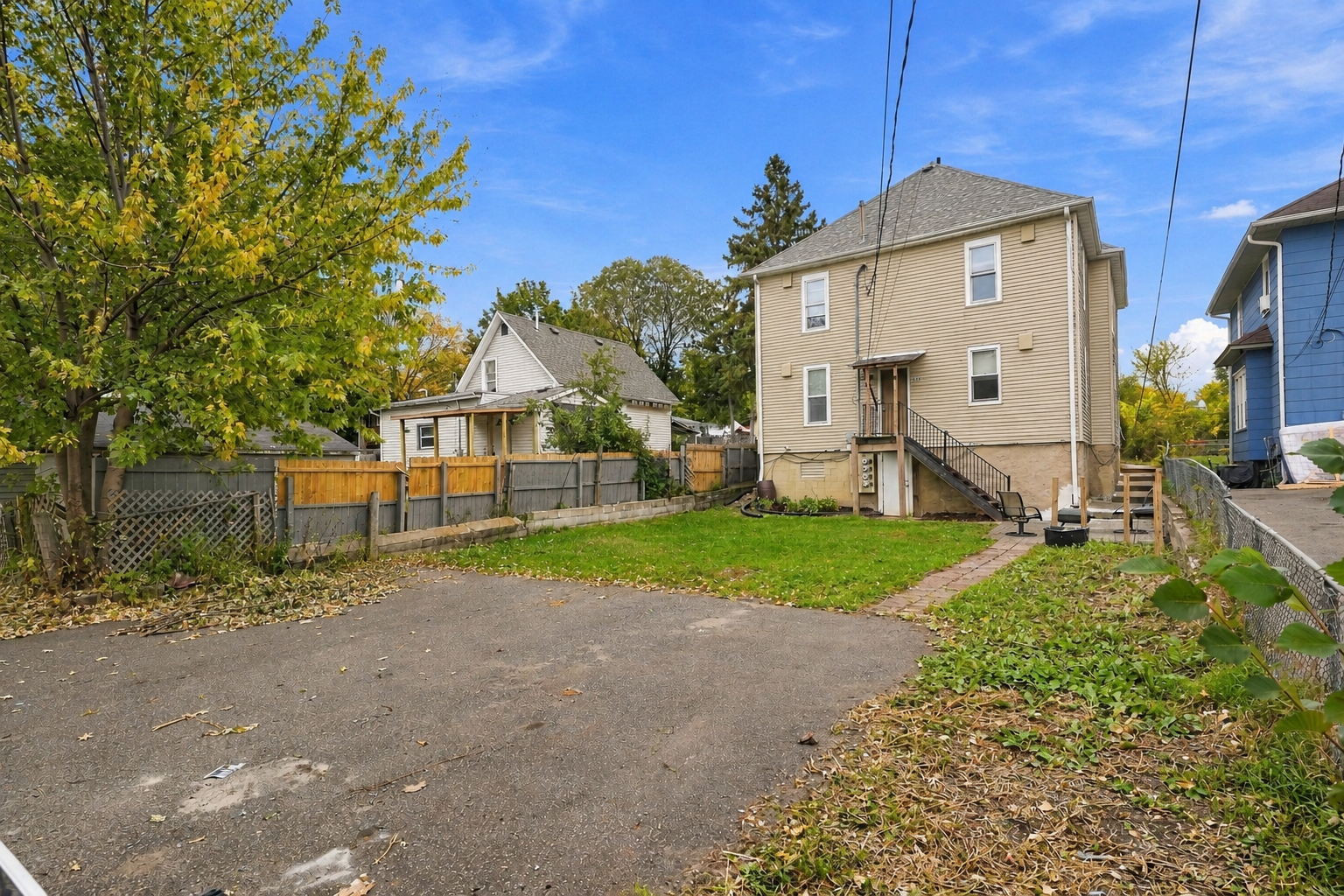View of Residential Income at 669 Case Avenue, Saint Paul MN 55106, Saint Paul (63 of 65) - Mike Wilen | Minnesota Team Real Estate