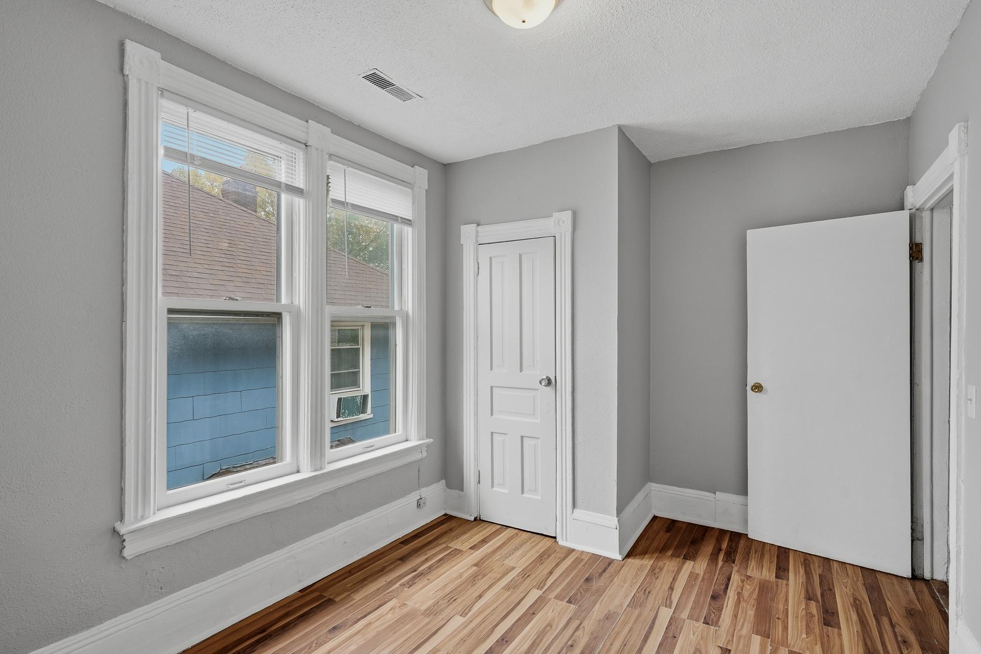 View of Residential Income at 669 Case Avenue, Saint Paul MN 55106, Saint Paul (49 of 65) - Mike Wilen | Minnesota Team Real Estate