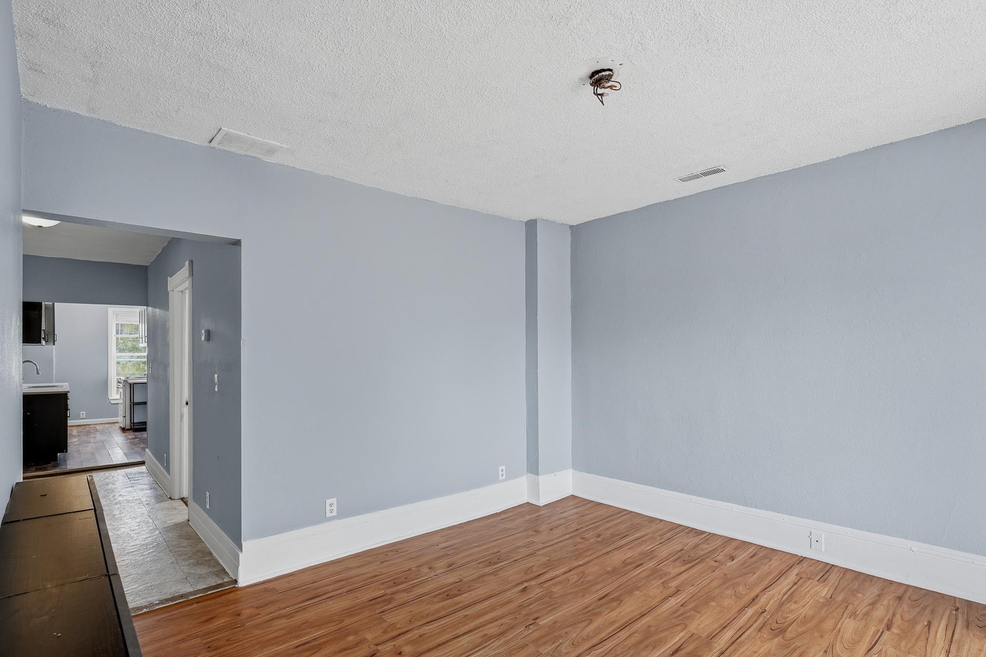 View of Residential Income at 669 Case Avenue, Saint Paul MN 55106, Saint Paul (39 of 65) - Mike Wilen | Minnesota Team Real Estate