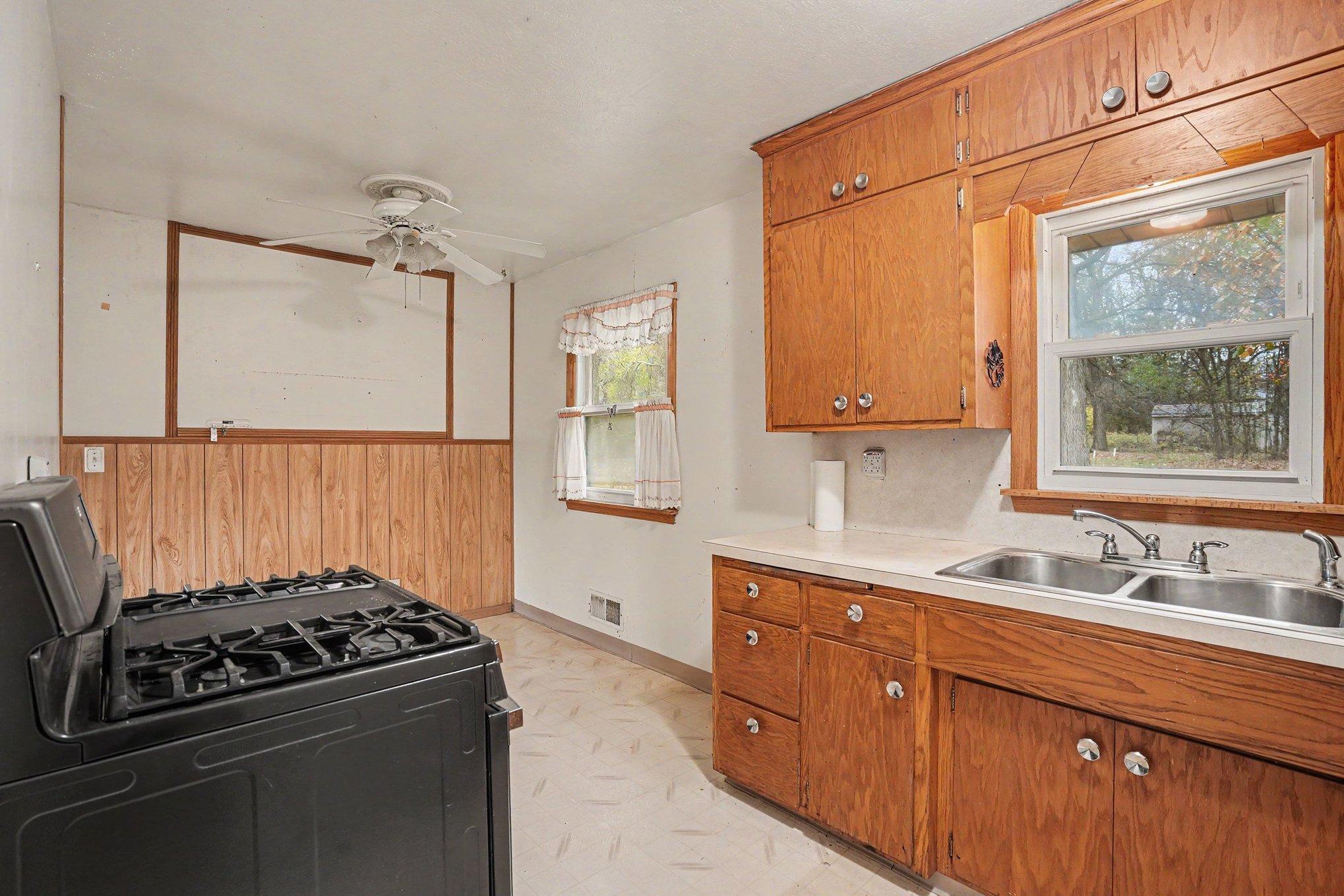 View of Residential at 16271 Valley Drive, Andover MN 55304, Andover (7 of 25) - Mike Wilen | Minnesota Team Real Estate