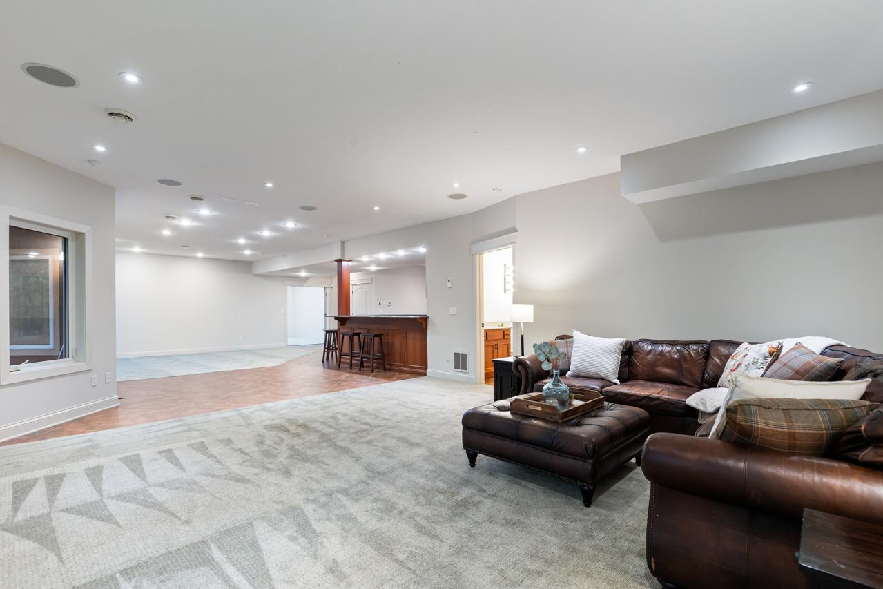 View of Residential at 18600 Ridgewood Road, Minnetonka MN 55391, Minnetonka (55 of 67) - Mike Wilen | Minnesota Team Real Estate