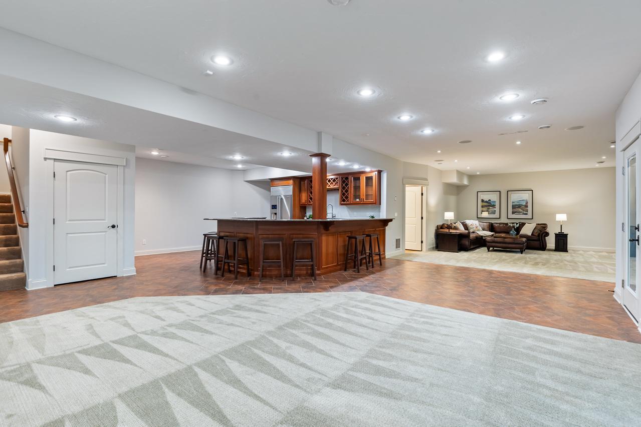 View of Residential at 18600 Ridgewood Road, Minnetonka MN 55391, Minnetonka (53 of 67) - Mike Wilen | Minnesota Team Real Estate