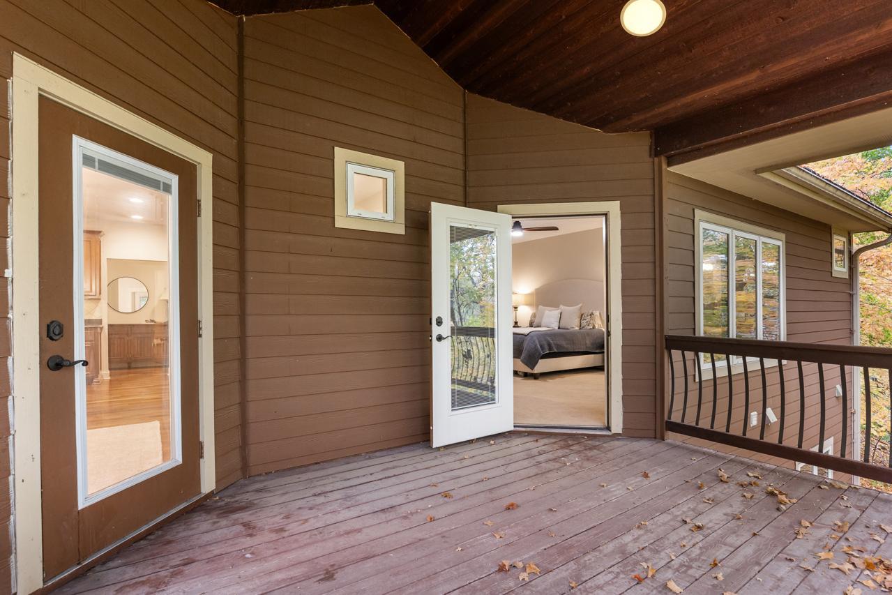 View of Residential at 18600 Ridgewood Road, Minnetonka MN 55391, Minnetonka (31 of 67) - Mike Wilen | Minnesota Team Real Estate