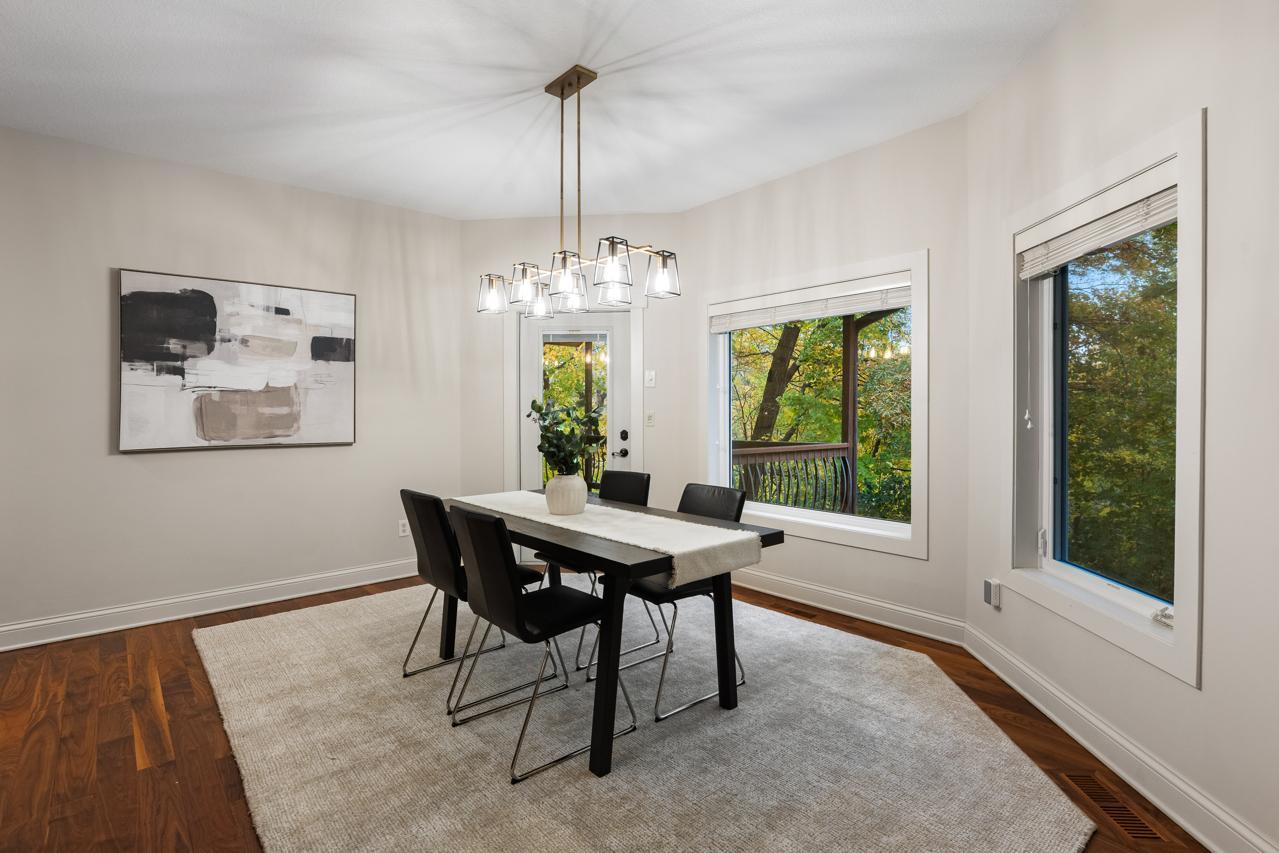 View of Residential at 18600 Ridgewood Road, Minnetonka MN 55391, Minnetonka (12 of 67) - Mike Wilen | Minnesota Team Real Estate