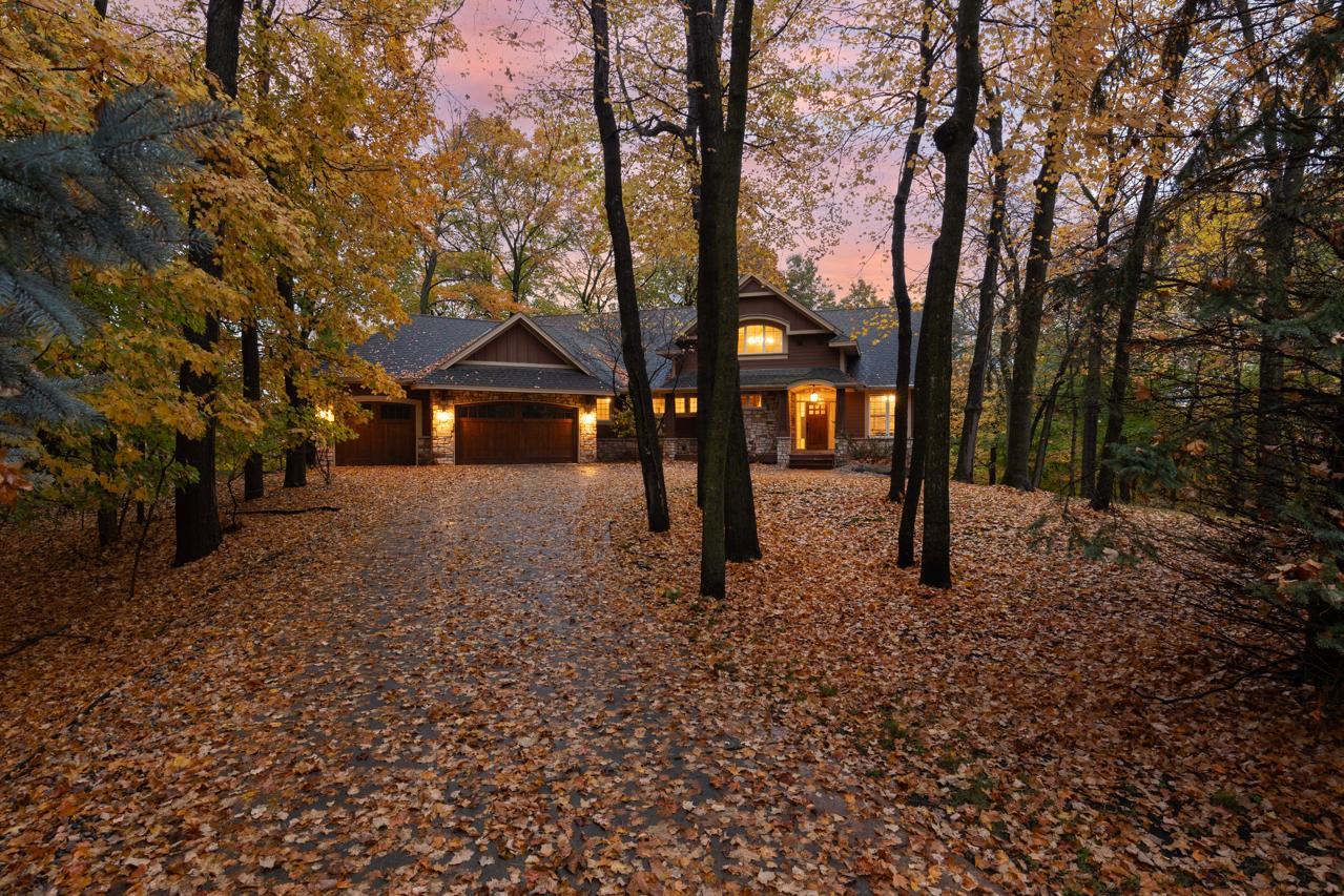 View of Residential at 18600 Ridgewood Road, Minnetonka MN 55391, Minnetonka (63 of 67) - Mike Wilen | Minnesota Team Real Estate