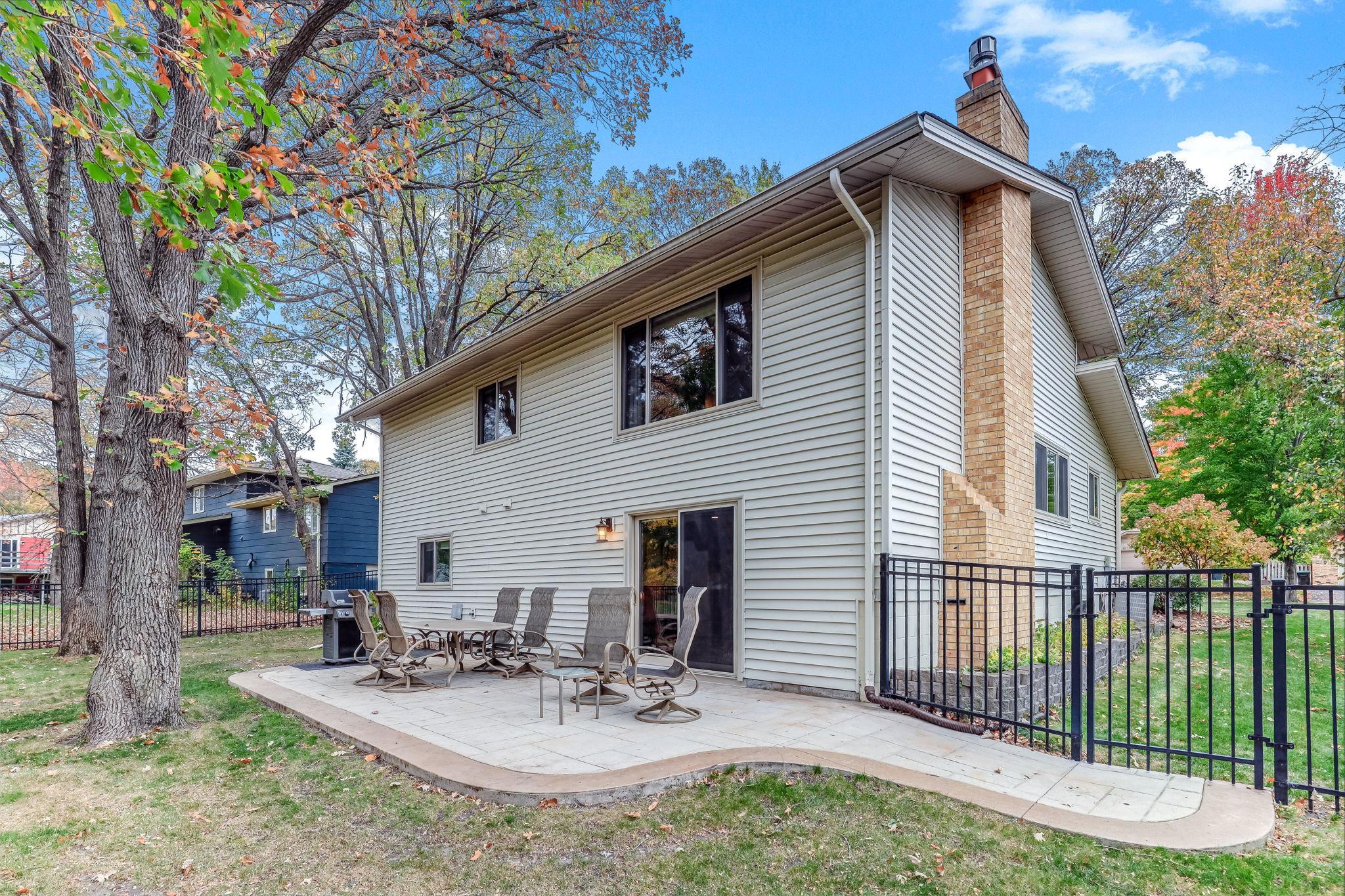 View of Residential at 11904 Flintwood Street, Coon Rapids MN 55448, Coon Rapids (5 of 43) - Mike Wilen | Minnesota Team Real Estate