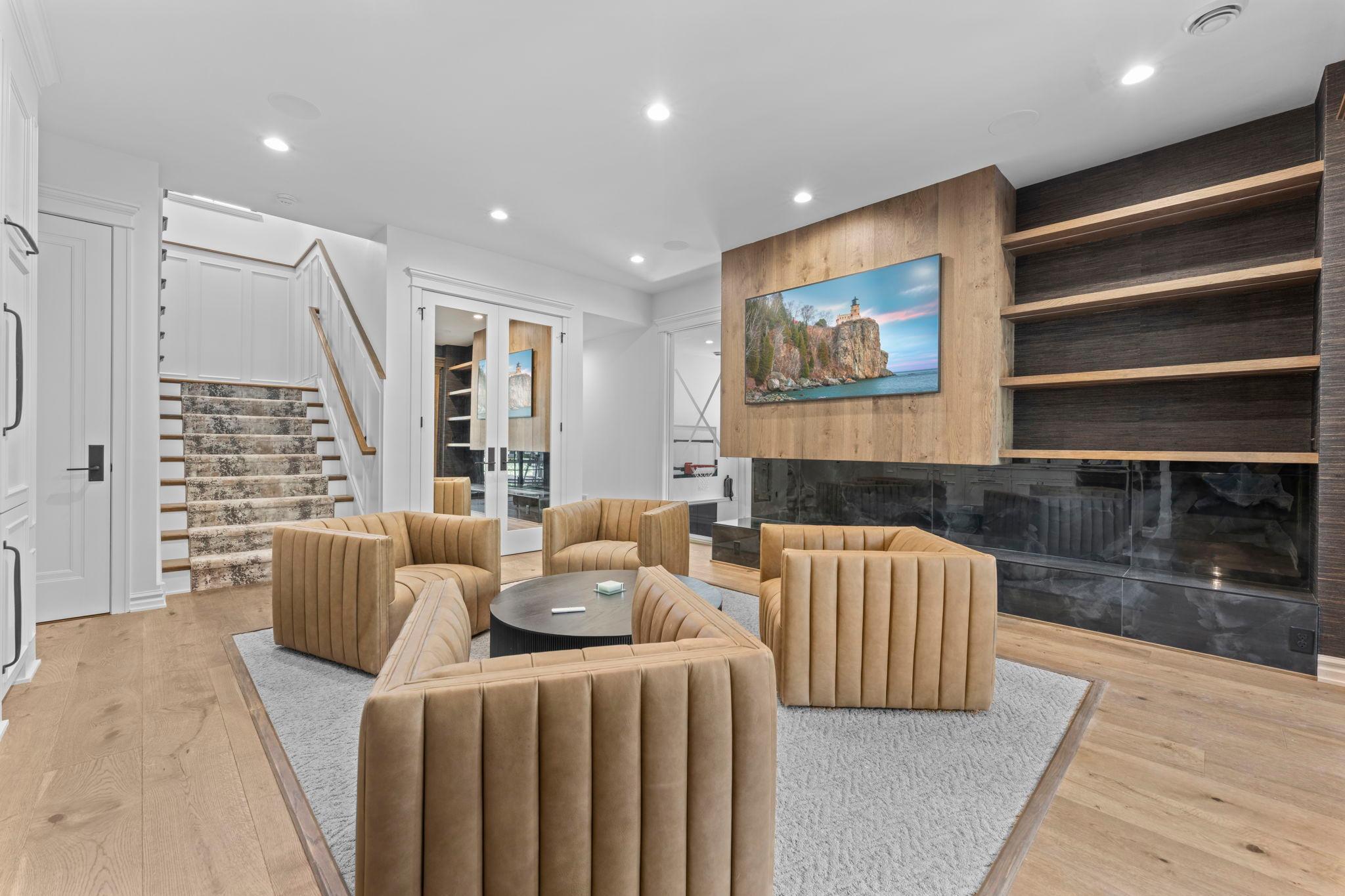View of Residential at 1915 Oakland Road, Minnetonka MN 55305, Minnetonka (100 of 148) - Mike Wilen | Minnesota Team Real Estate