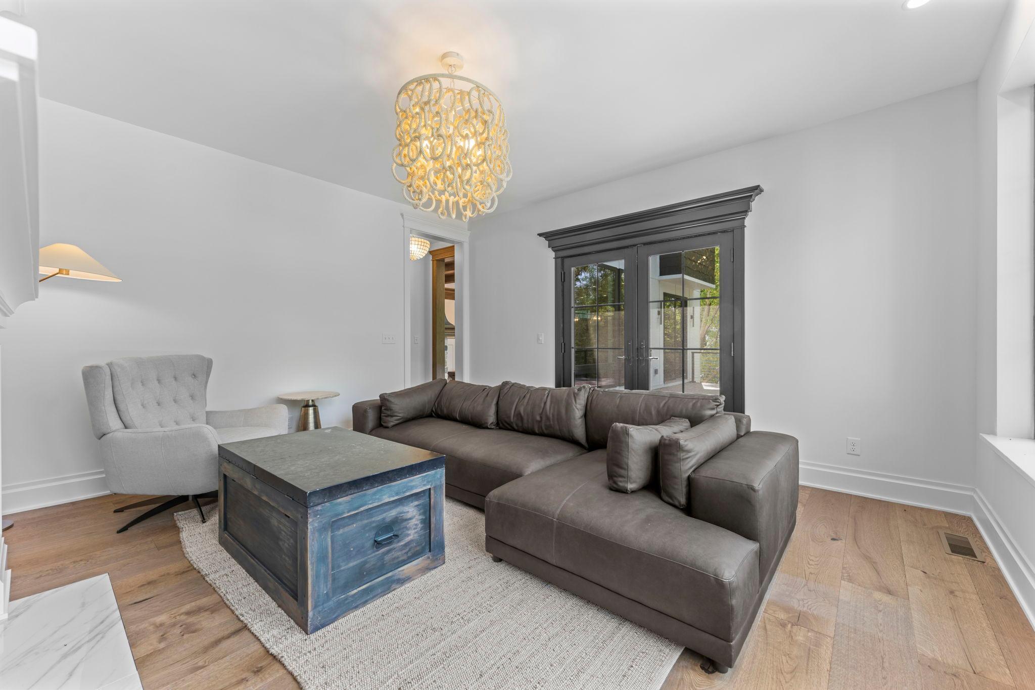 View of Residential at 1915 Oakland Road, Minnetonka MN 55305, Minnetonka (96 of 148) - Mike Wilen | Minnesota Team Real Estate