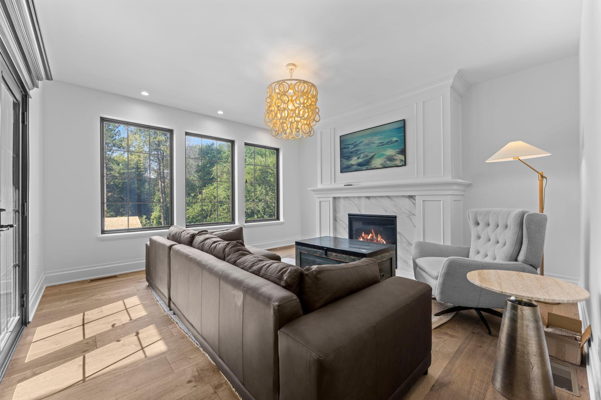 View of Residential at 1915 Oakland Road, Minnetonka MN 55305, Minnetonka (92 of 148) - Mike Wilen | Minnesota Team Real Estate