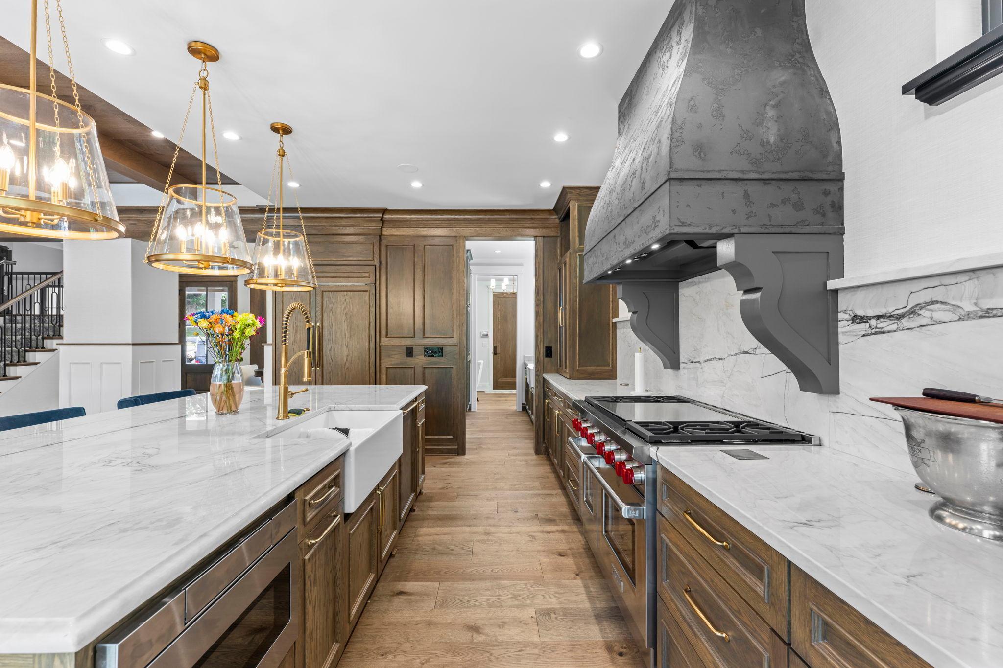 View of Residential at 1915 Oakland Road, Minnetonka MN 55305, Minnetonka (28 of 148) - Mike Wilen | Minnesota Team Real Estate