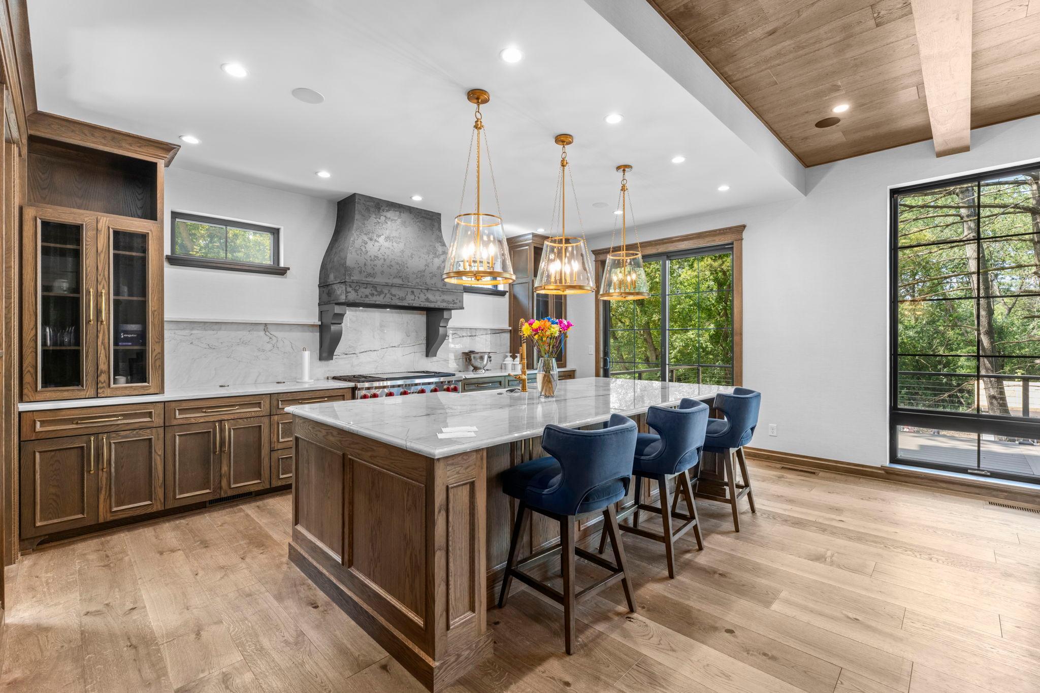 View of Residential at 1915 Oakland Road, Minnetonka MN 55305, Minnetonka (22 of 148) - Mike Wilen | Minnesota Team Real Estate
