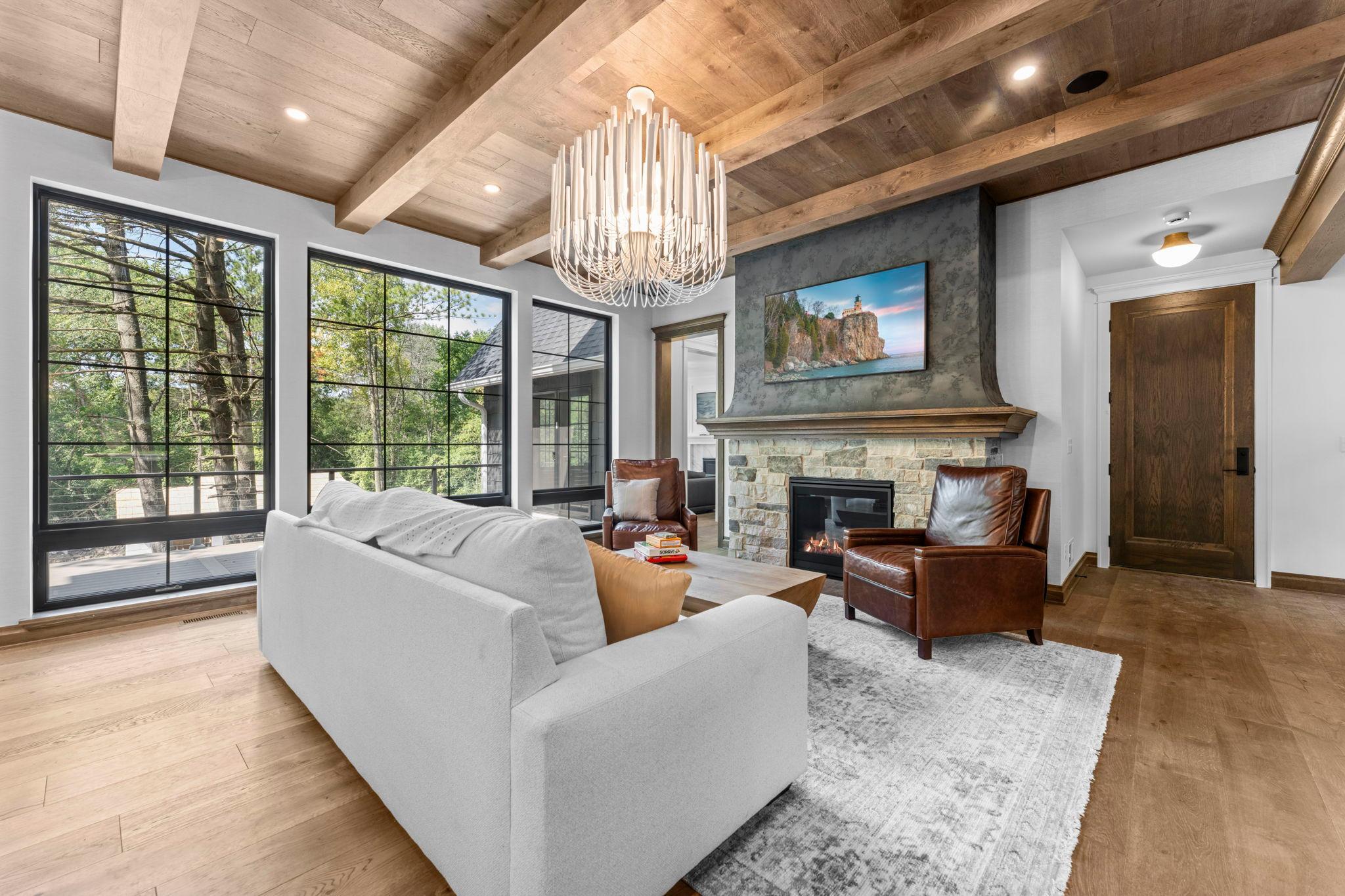 View of Residential at 1915 Oakland Road, Minnetonka MN 55305, Minnetonka (4 of 148) - Mike Wilen | Minnesota Team Real Estate
