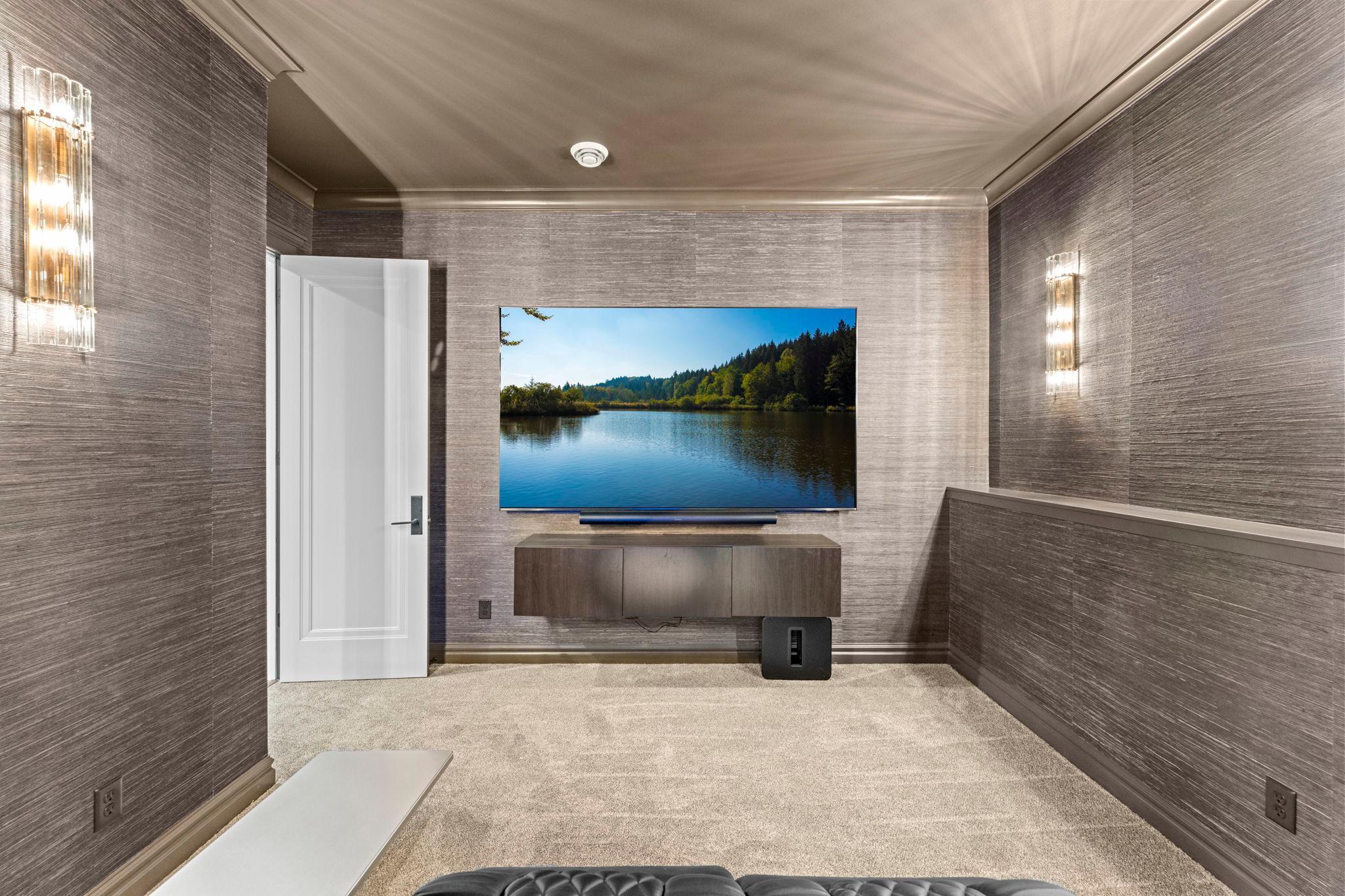 View of Residential at 1915 Oakland Road, Minnetonka MN 55305, Minnetonka (145 of 148) - Mike Wilen | Minnesota Team Real Estate