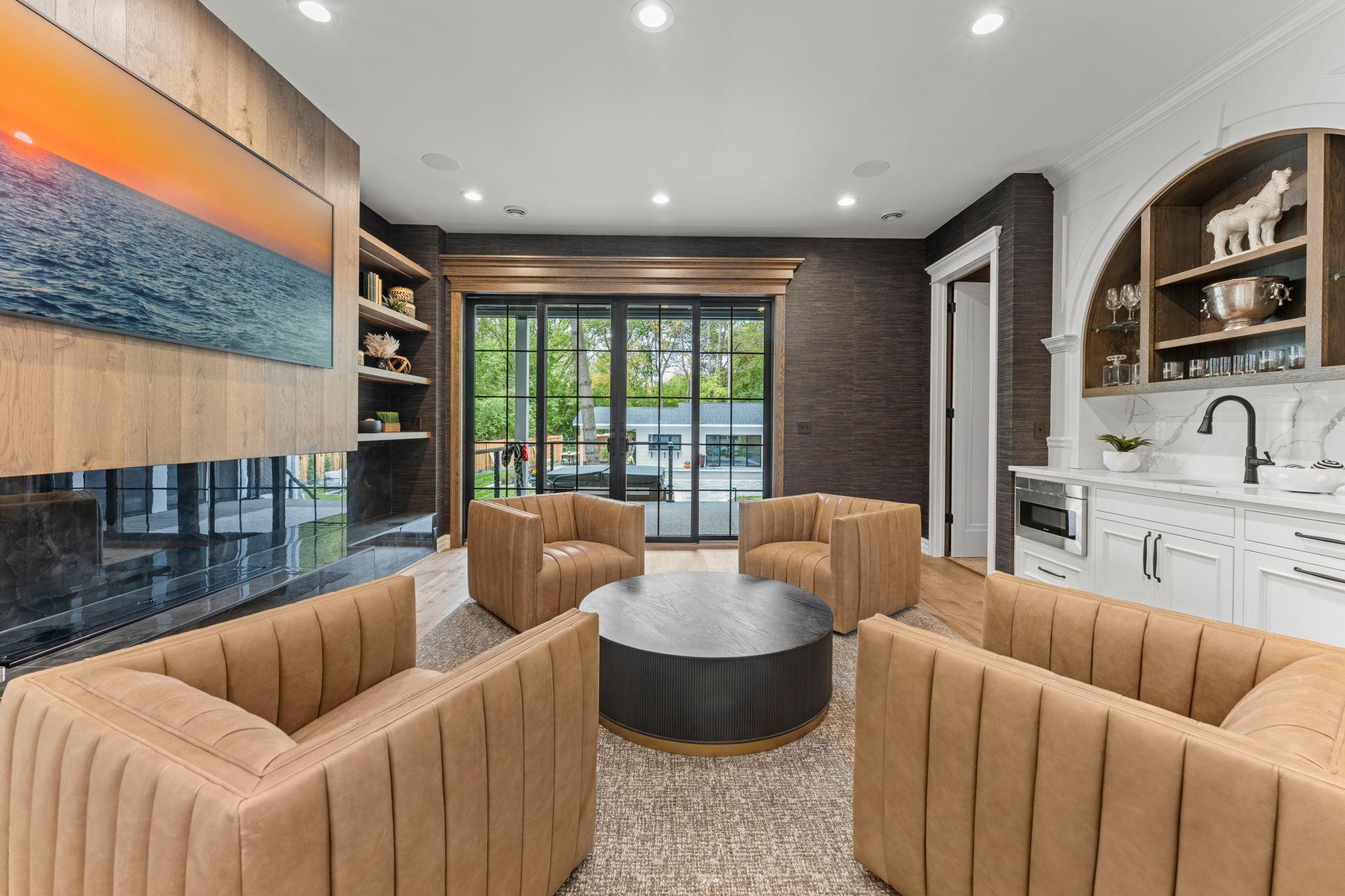 View of Residential at 1915 Oakland Road, Minnetonka MN 55305, Minnetonka (137 of 148) - Mike Wilen | Minnesota Team Real Estate