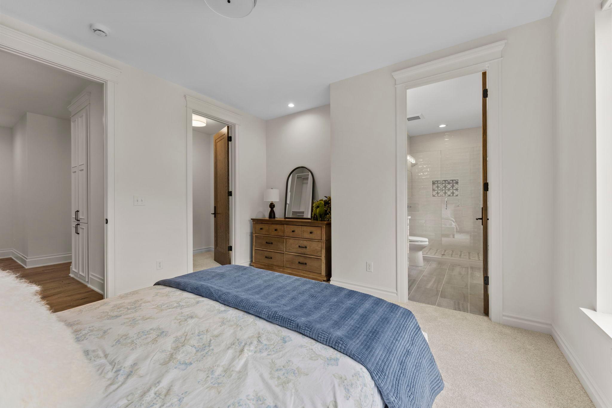 View of Residential at 1915 Oakland Road, Minnetonka MN 55305, Minnetonka (97 of 148) - Mike Wilen | Minnesota Team Real Estate