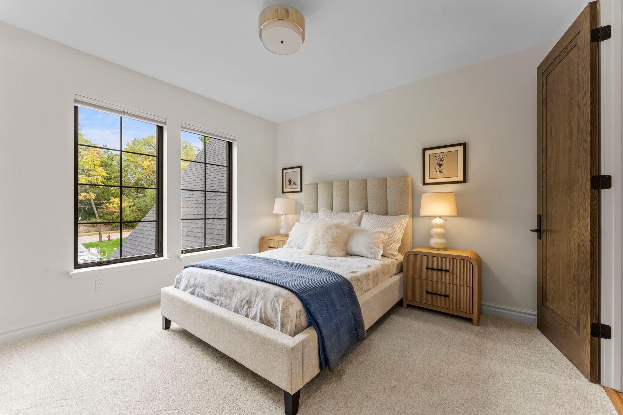 View of Residential at 1915 Oakland Road, Minnetonka MN 55305, Minnetonka (91 of 148) - Mike Wilen | Minnesota Team Real Estate