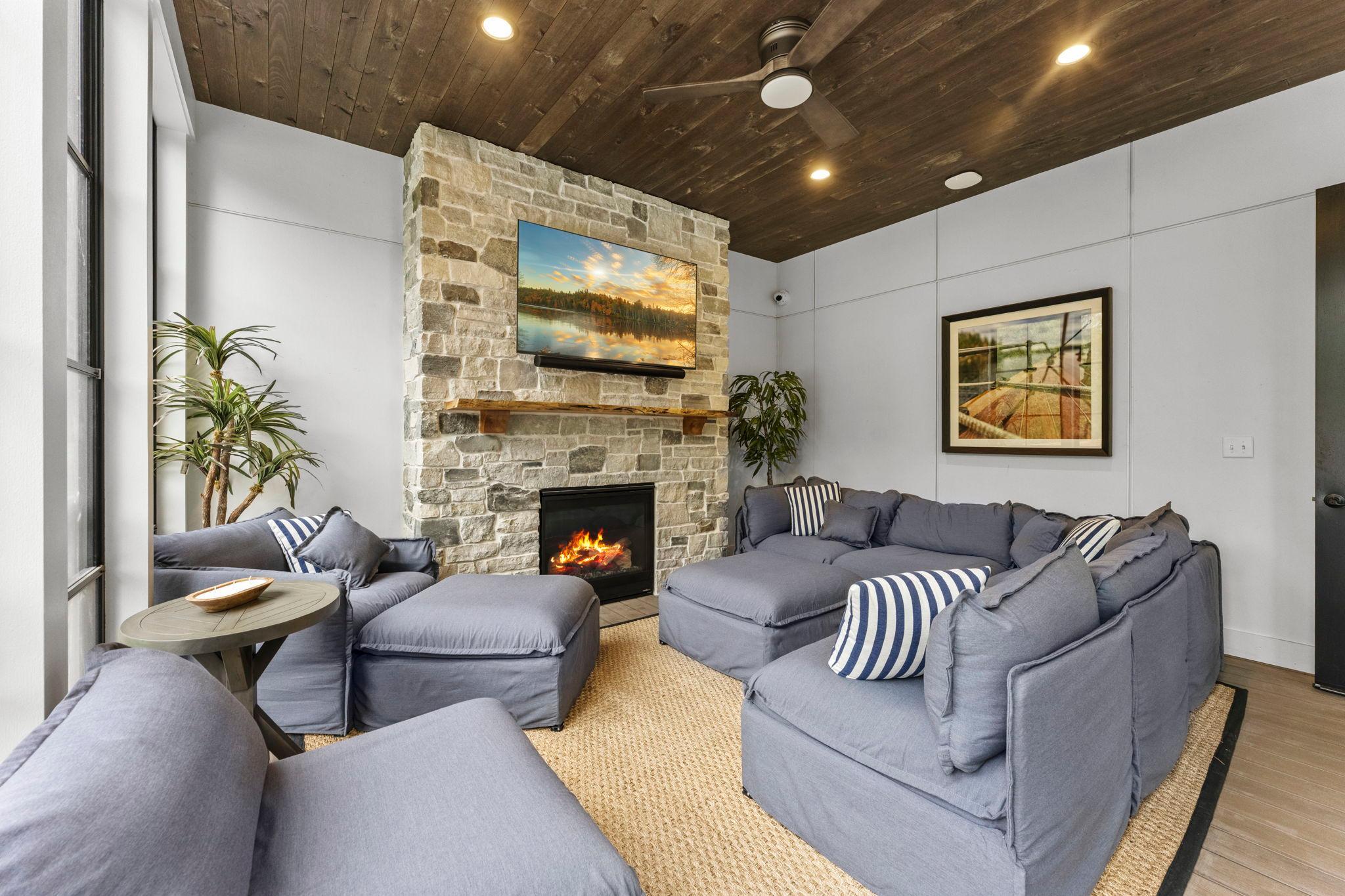 View of Residential at 1915 Oakland Road, Minnetonka MN 55305, Minnetonka (57 of 148) - Mike Wilen | Minnesota Team Real Estate
