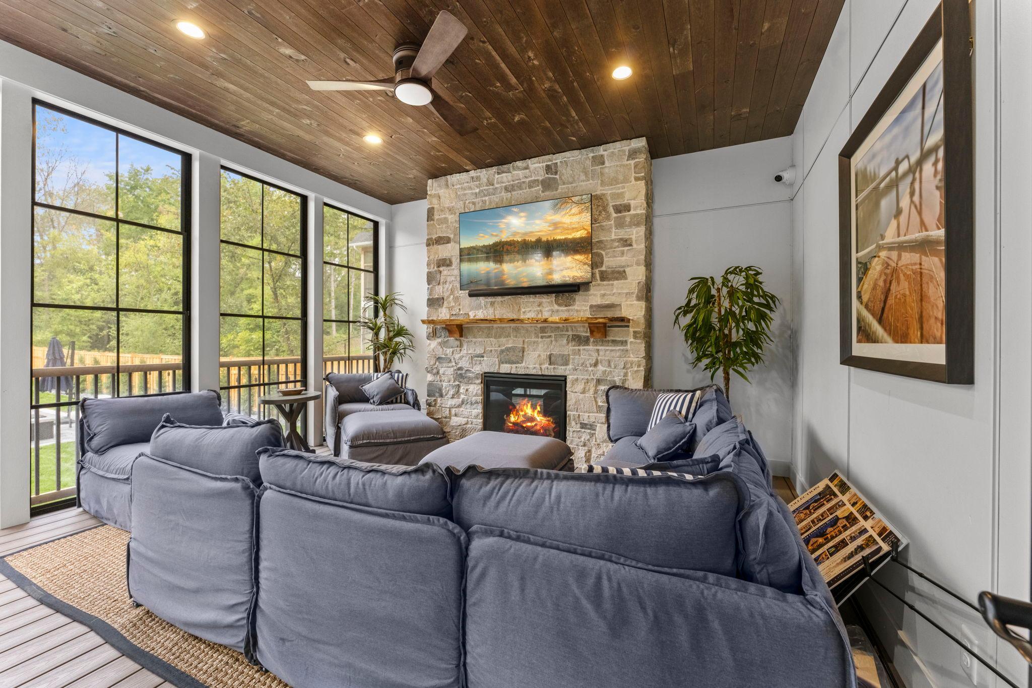 View of Residential at 1915 Oakland Road, Minnetonka MN 55305, Minnetonka (53 of 148) - Mike Wilen | Minnesota Team Real Estate