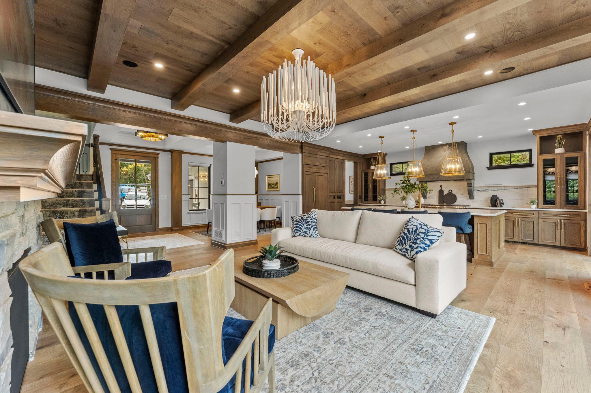 View of Residential at 1915 Oakland Road, Minnetonka MN 55305, Minnetonka (17 of 148) - Mike Wilen | Minnesota Team Real Estate