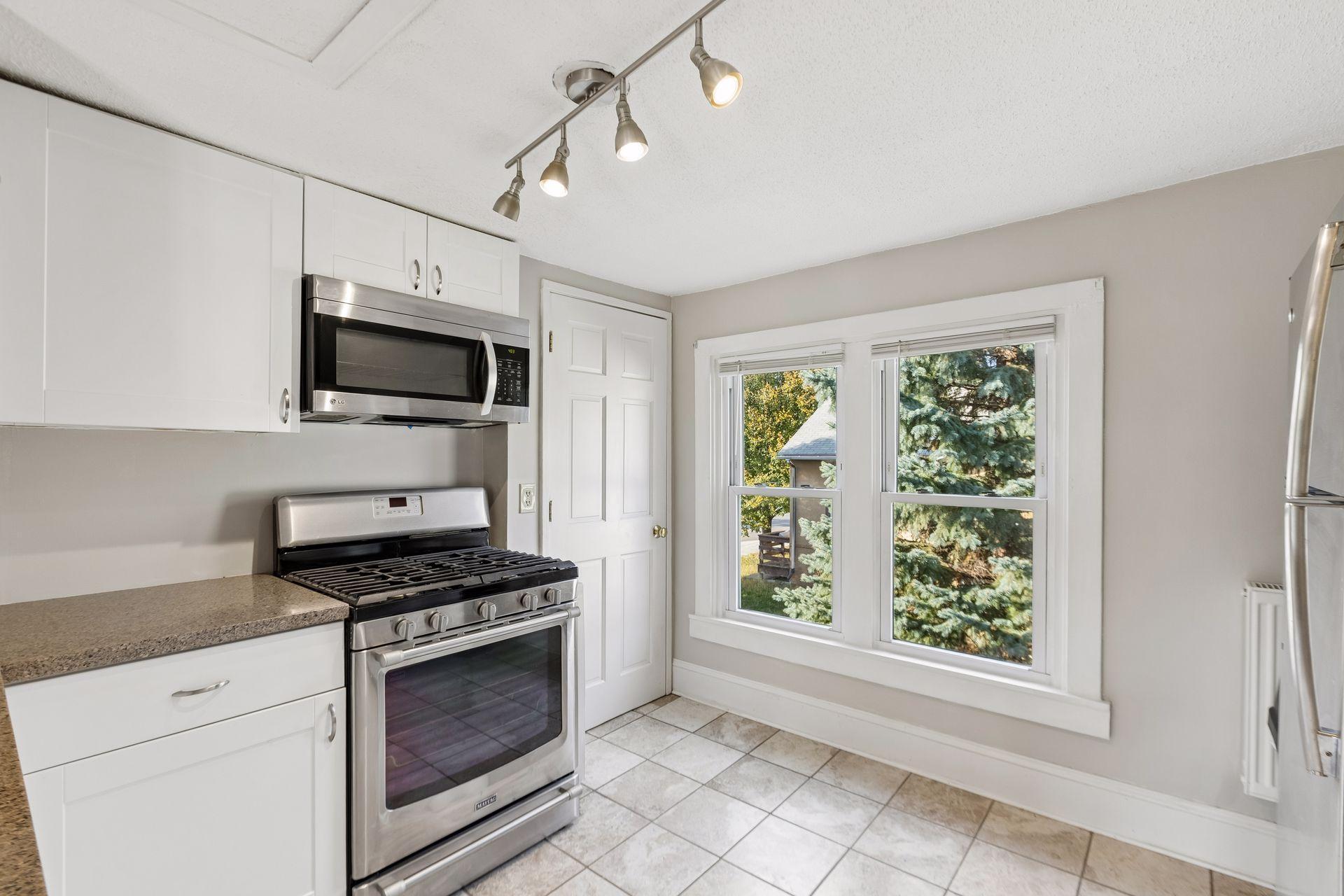 View of Residential Income at 3127 Silver Lake Road, Saint Anthony MN 55418, Saint Anthony (20 of 35) - Mike Wilen | Minnesota Team Real Estate