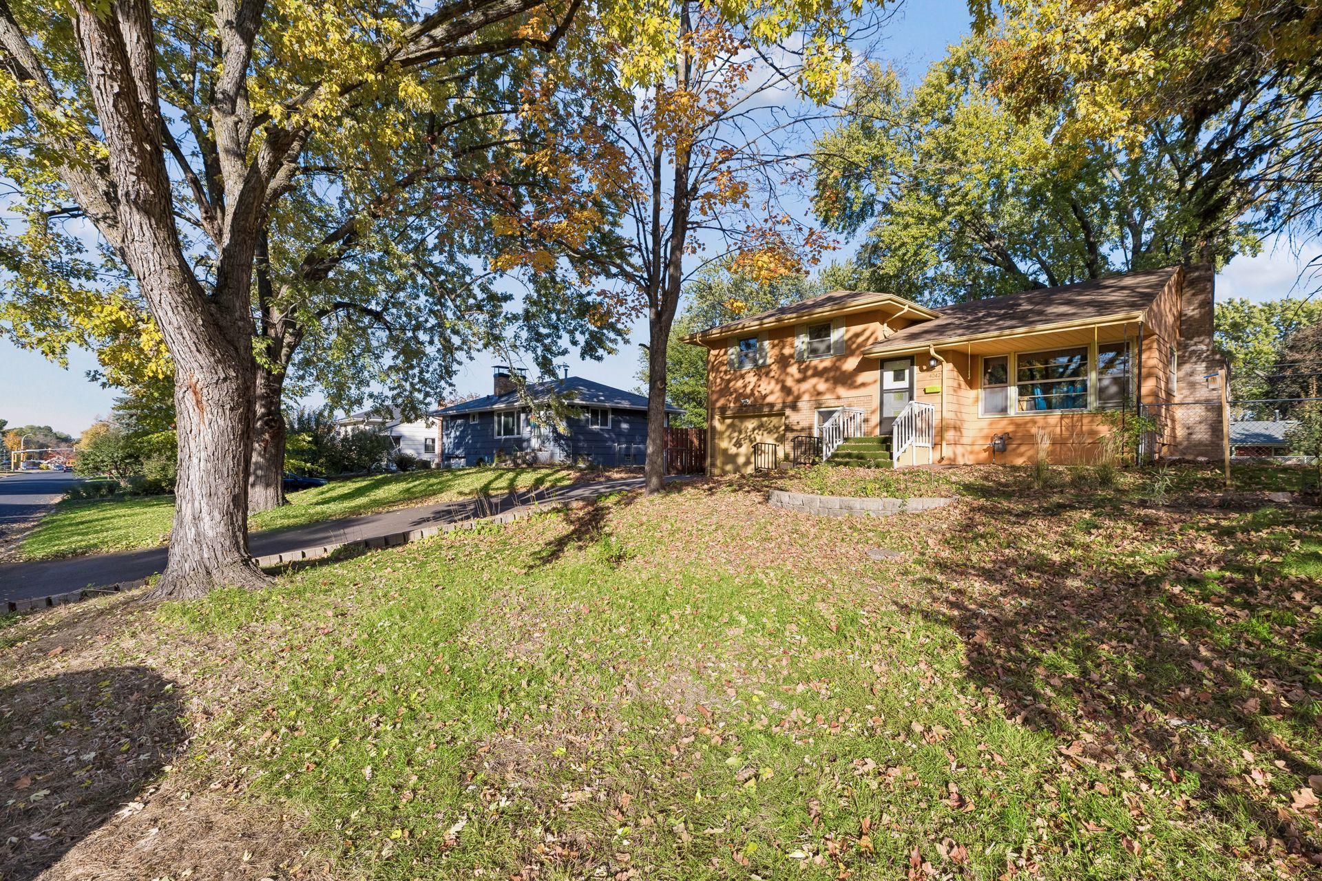 View of Residential at 4042 Nevada Avenue, New Hope MN 55427, New Hope (2 of 16) - Mike Wilen | Minnesota Team Real Estate