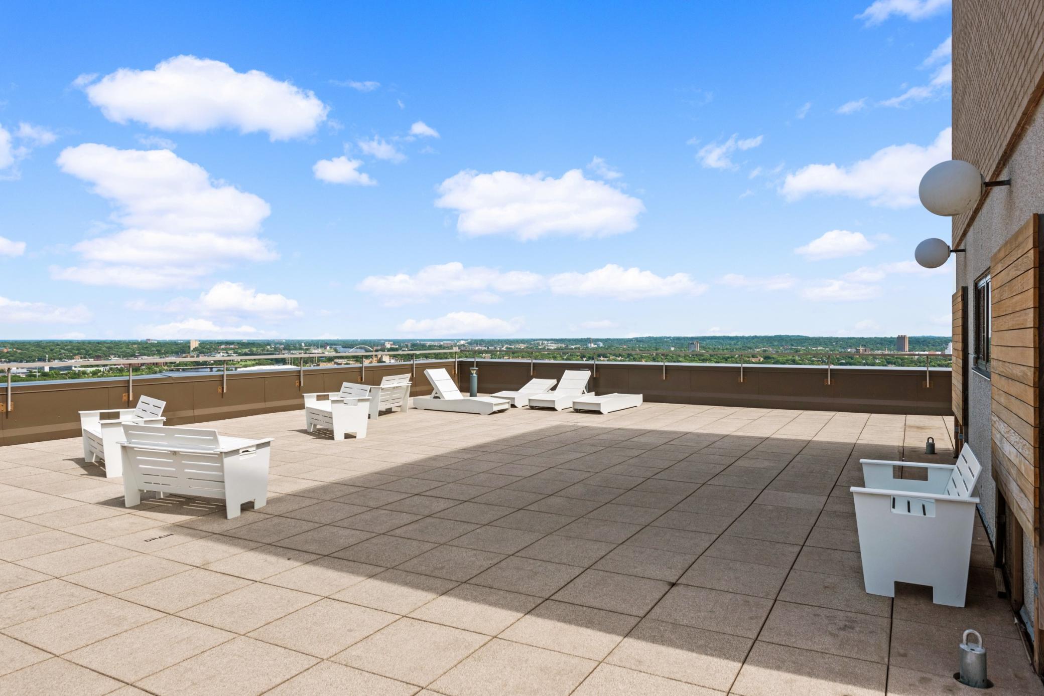 View of Residential at 19 1st Street #B808, Minneapolis MN 55401, Minneapolis (43 of 74) - Mike Wilen | Minnesota Team Real Estate