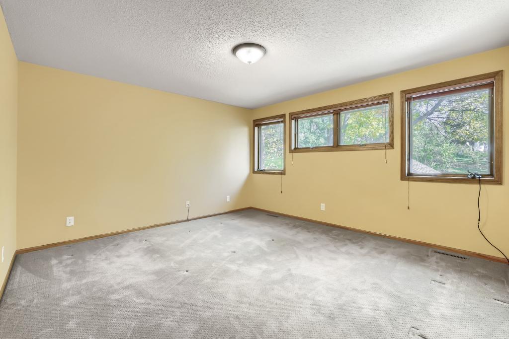 View of Residential at 1568 Ashbury Place, Eagan MN 55122, Eagan (14 of 38) - Mike Wilen | Minnesota Team Real Estate