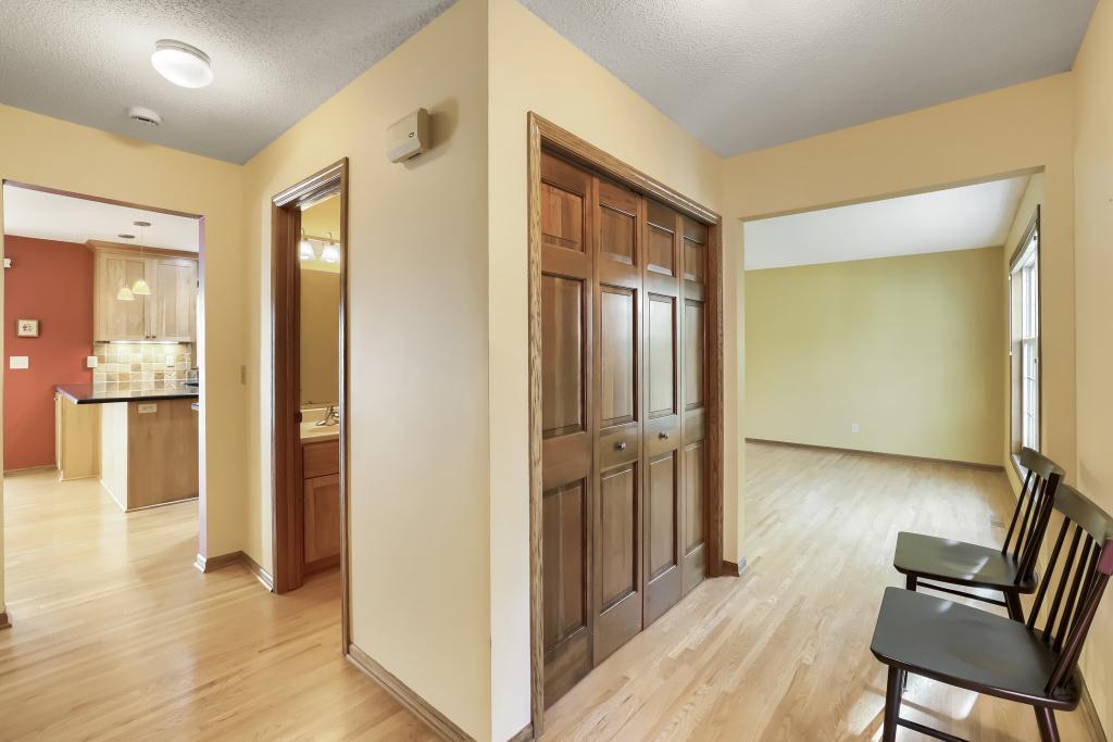 View of Residential at 1568 Ashbury Place, Eagan MN 55122, Eagan (12 of 38) - Mike Wilen | Minnesota Team Real Estate