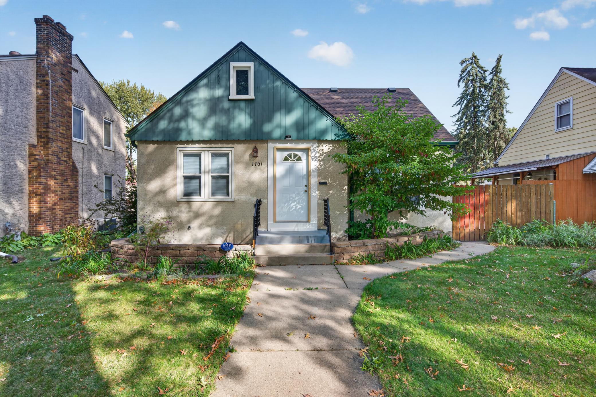 View of Single Family at 1701 4th Street, Saint Paul - Mike Wilen | Minnesota Team Real Estate
