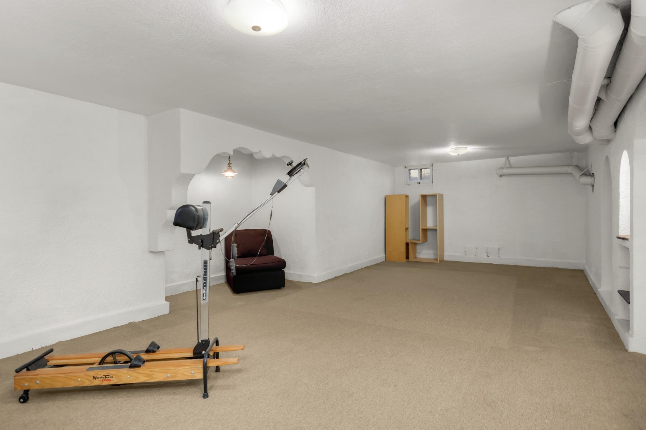 View of Residential at 4216 Utica Avenue, Saint Louis Park MN 55416, Saint Louis Park (35 of 41) - Mike Wilen | Minnesota Team Real Estate