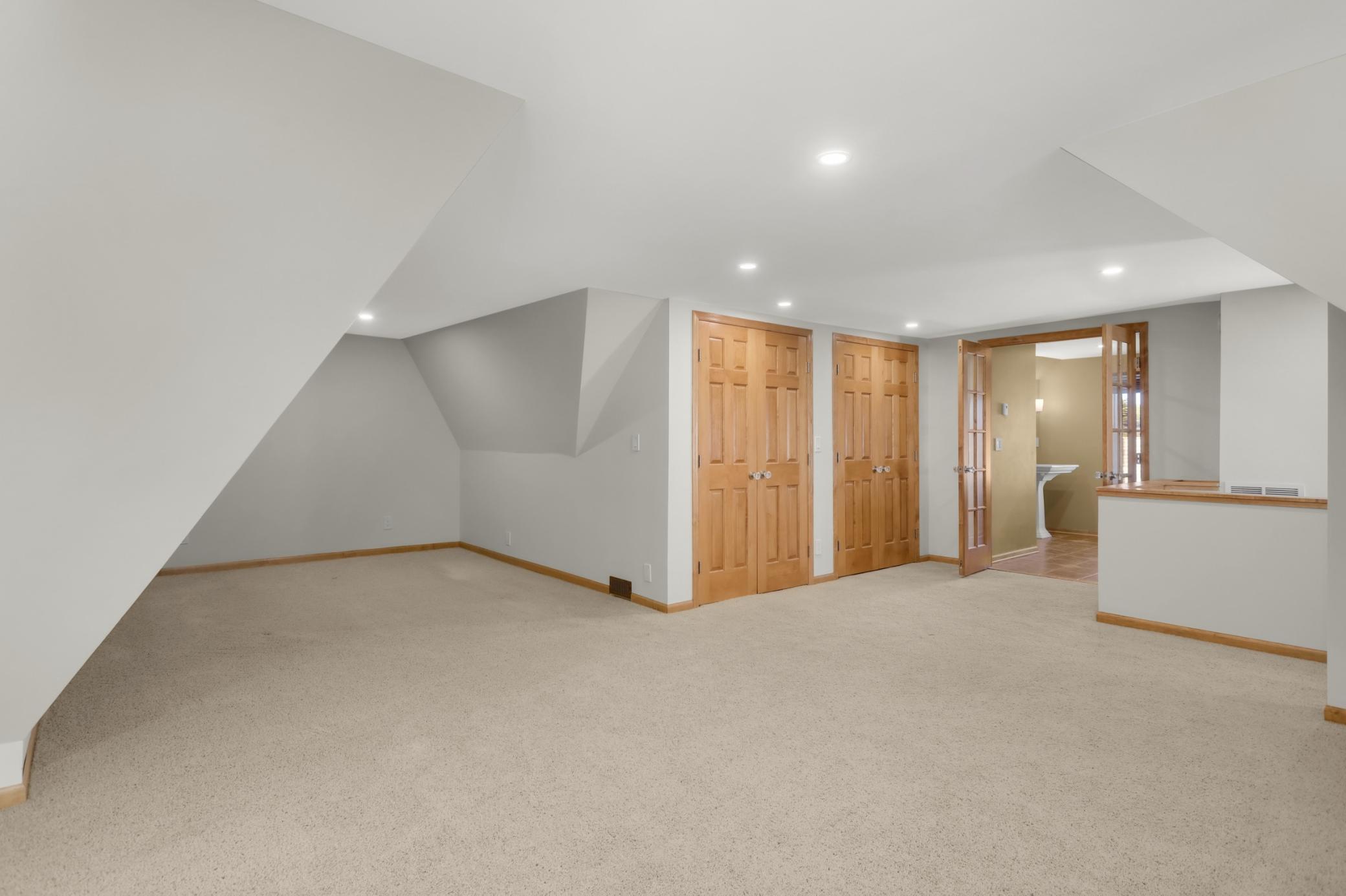 View of Residential at 4216 Utica Avenue, Saint Louis Park MN 55416, Saint Louis Park (27 of 41) - Mike Wilen | Minnesota Team Real Estate