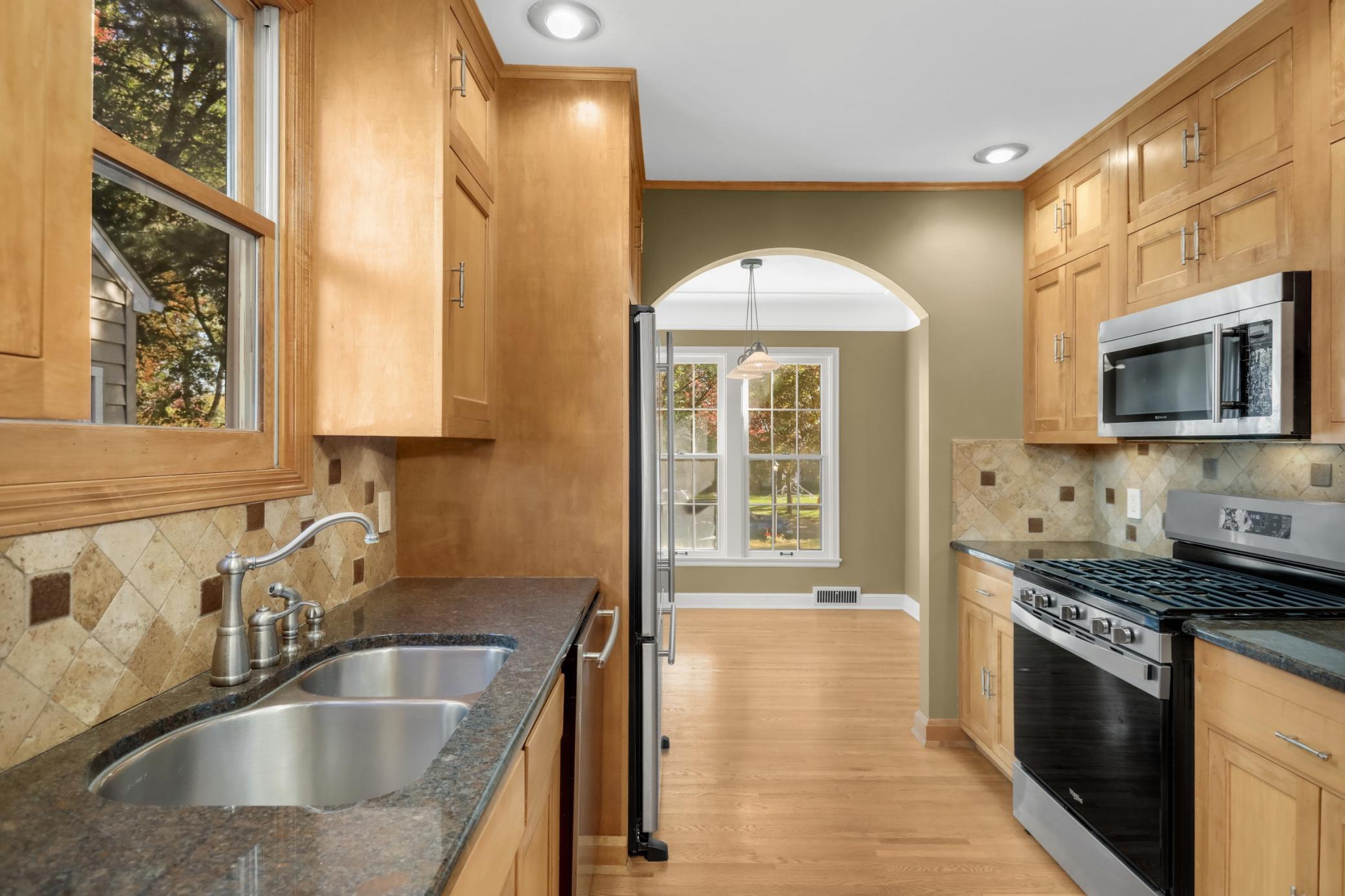 View of Residential at 4216 Utica Avenue, Saint Louis Park MN 55416, Saint Louis Park (7 of 41) - Mike Wilen | Minnesota Team Real Estate