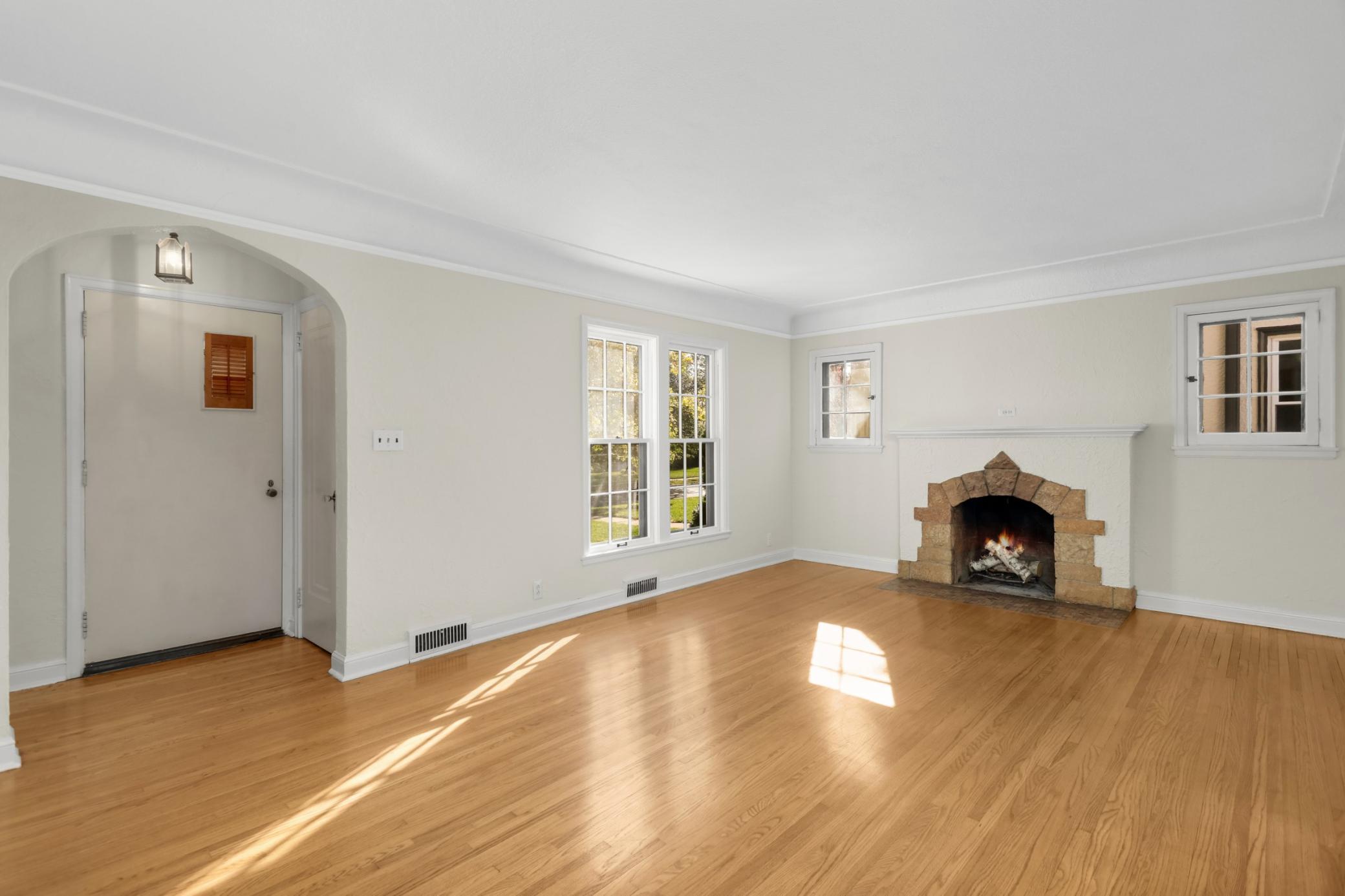 View of Residential at 4216 Utica Avenue, Saint Louis Park MN 55416, Saint Louis Park (17 of 41) - Mike Wilen | Minnesota Team Real Estate