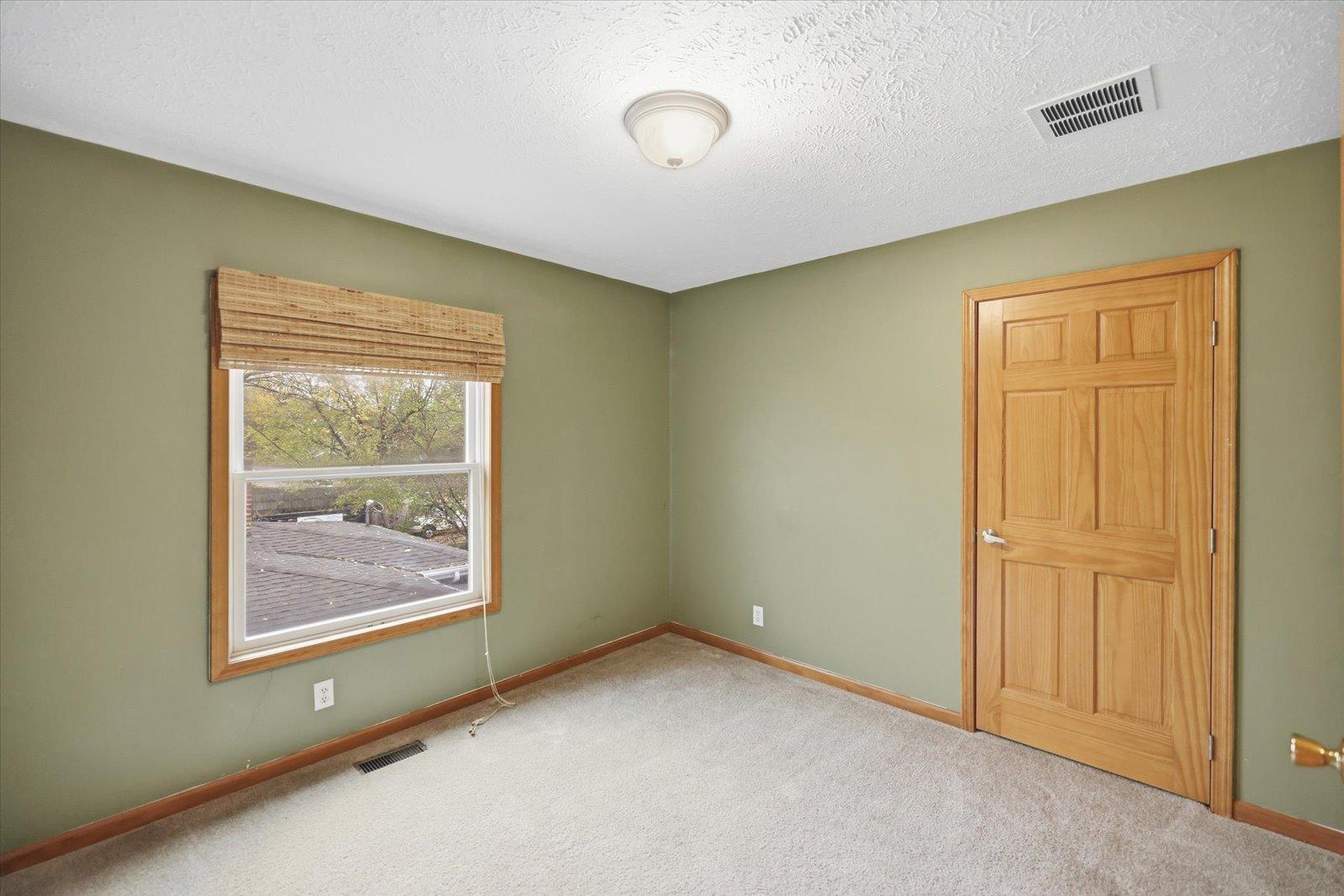 View of Residential at 4141 Fremont Avenue, Minneapolis MN 55412, Minneapolis (20 of 53) - Mike Wilen | Minnesota Team Real Estate