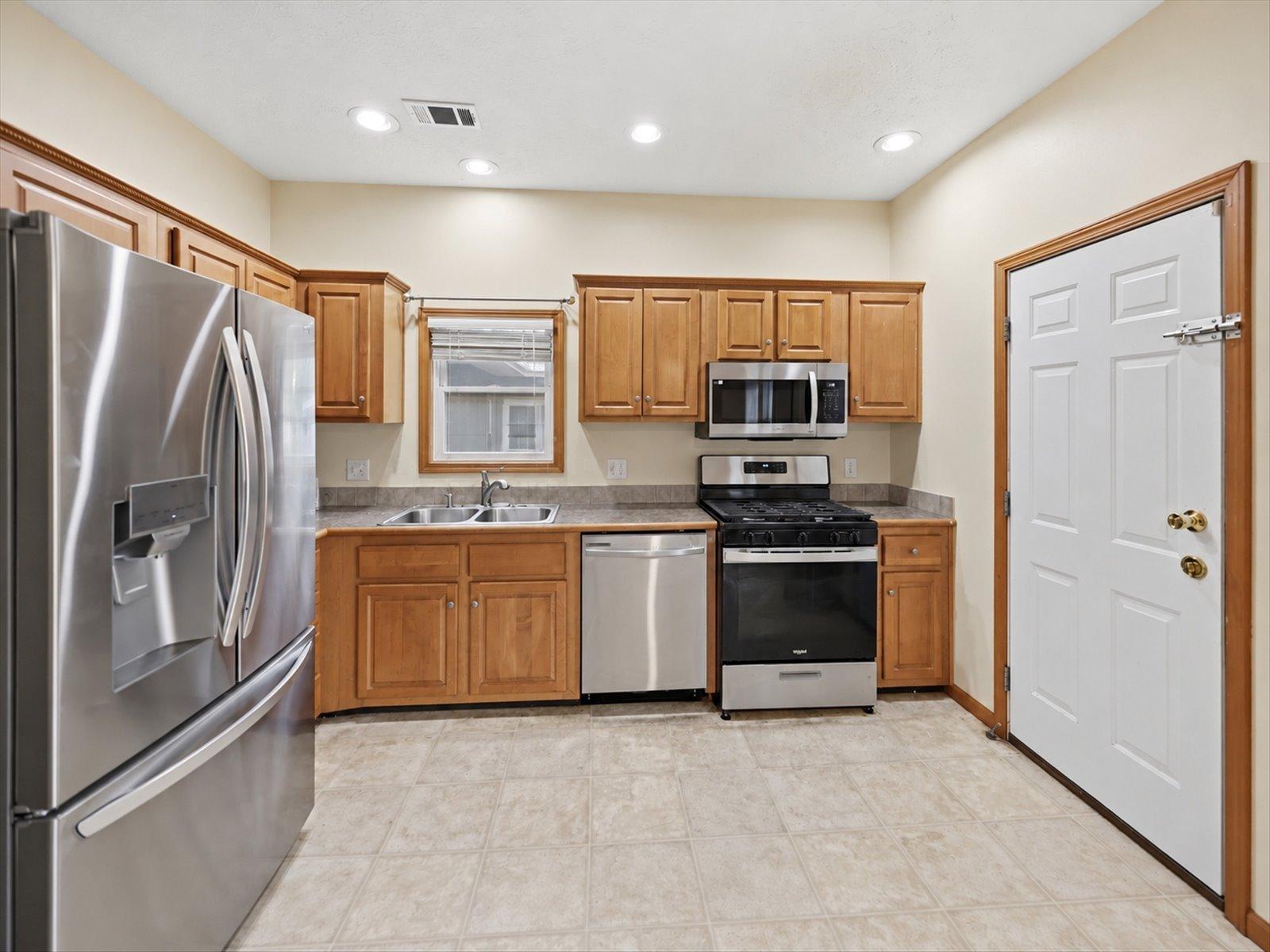 View of Residential at 4141 Fremont Avenue, Minneapolis MN 55412, Minneapolis (7 of 53) - Mike Wilen | Minnesota Team Real Estate