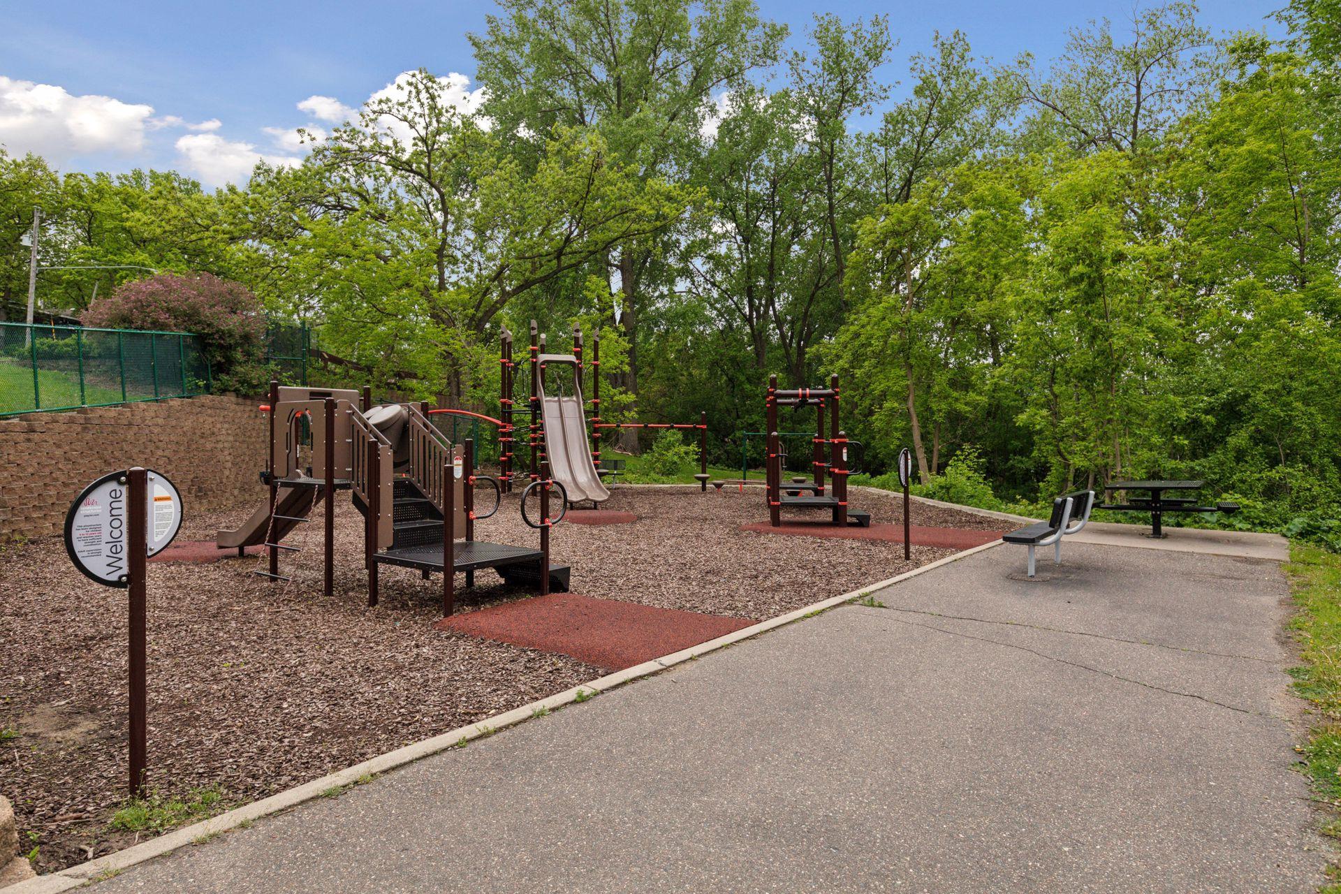 View of Residential at 6342 Eagle Lake Drive, Maple Grove MN 55369, Maple Grove (30 of 32) - Mike Wilen | Minnesota Team Real Estate