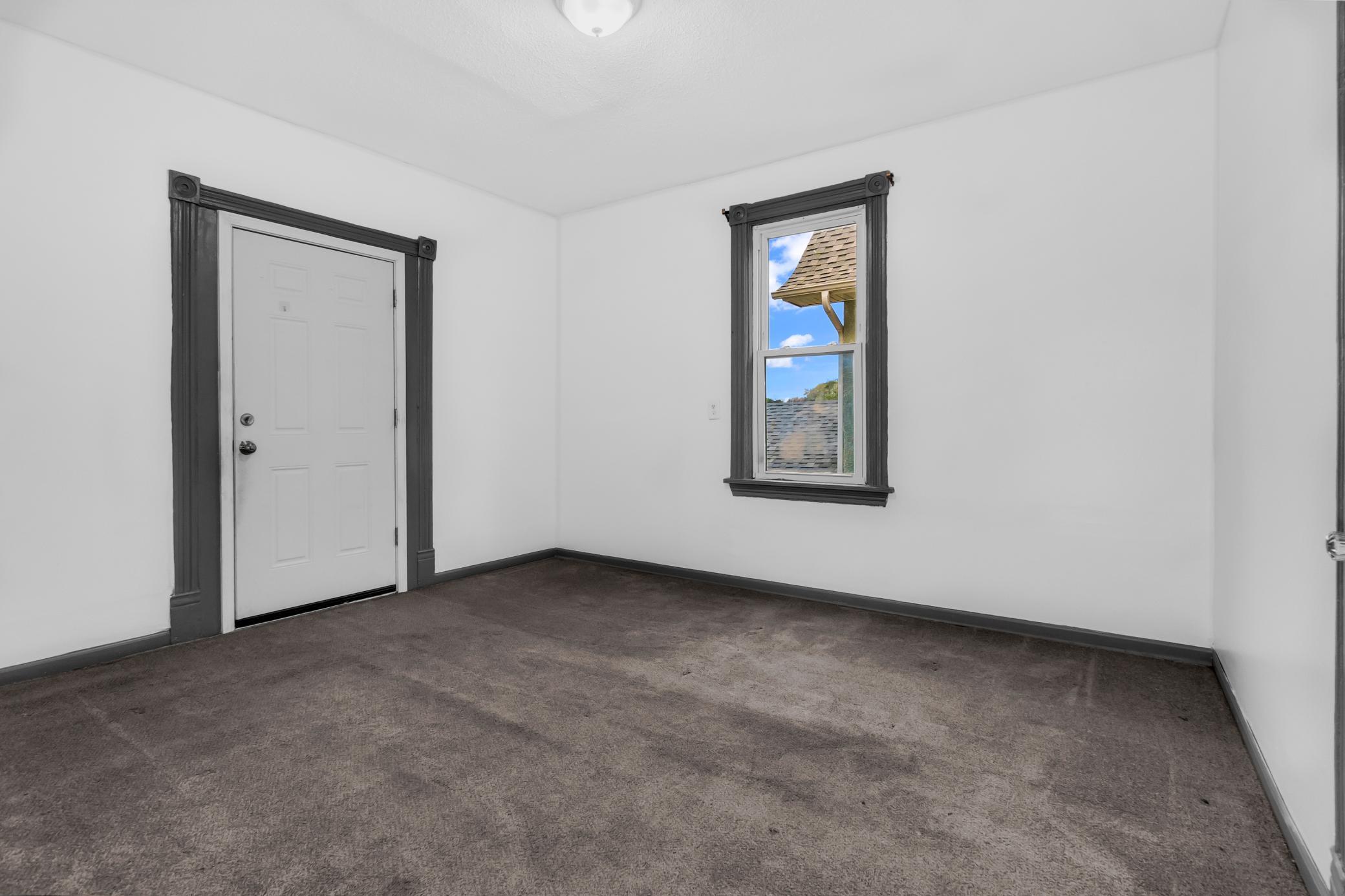 View of Residential Income at 3310 Chicago Avenue, Minneapolis MN 55407, Minneapolis (22 of 36) - Mike Wilen | Minnesota Team Real Estate