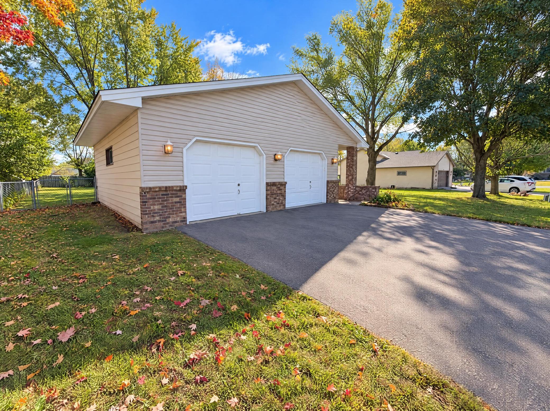 View of Residential at 1122 Prairie Court, Shakopee MN 55379, Shakopee (31 of 32) - Mike Wilen | Minnesota Team Real Estate