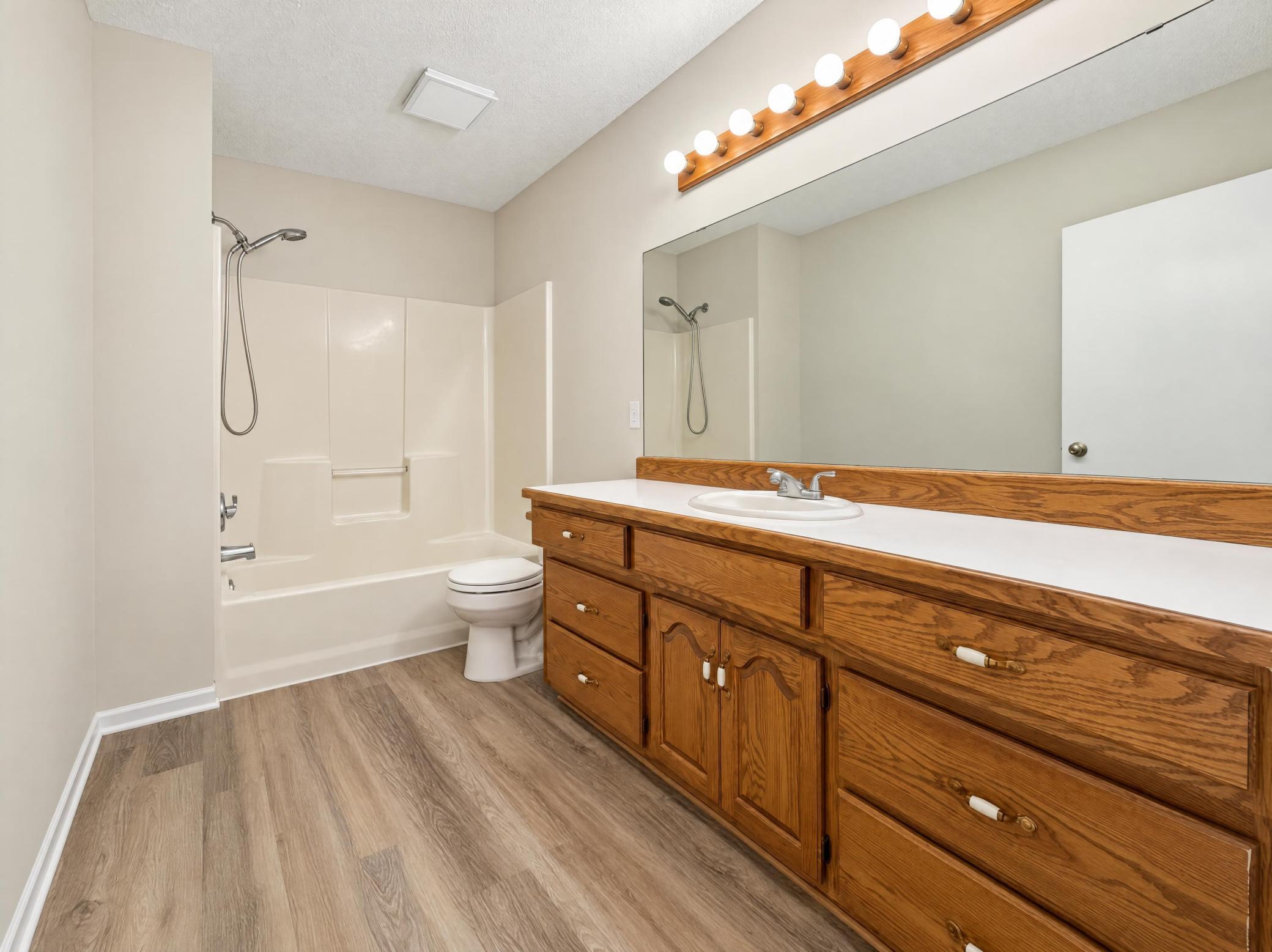 View of Residential at 1122 Prairie Court, Shakopee MN 55379, Shakopee (17 of 32) - Mike Wilen | Minnesota Team Real Estate
