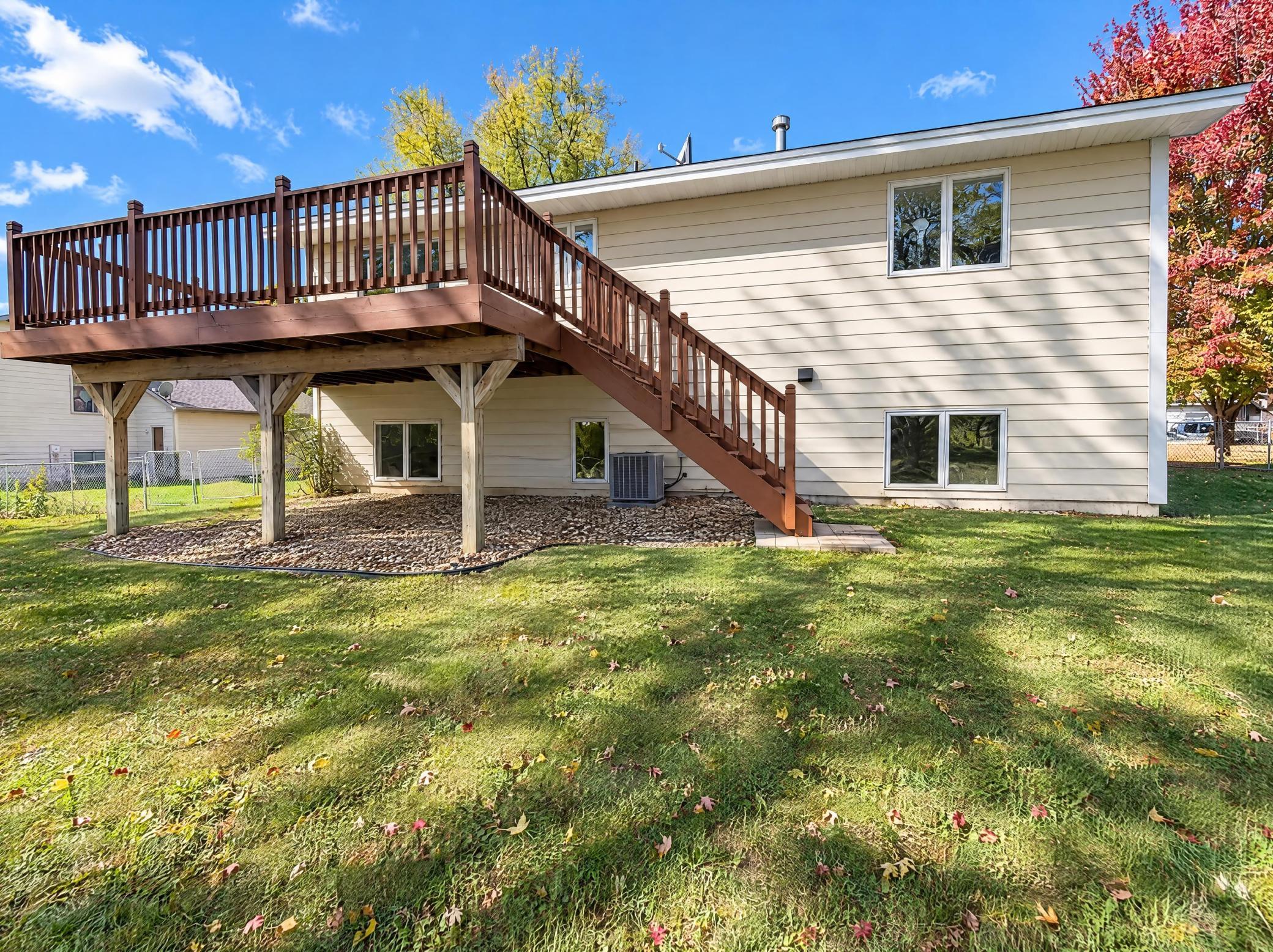 View of Residential at 1122 Prairie Court, Shakopee MN 55379, Shakopee (5 of 32) - Mike Wilen | Minnesota Team Real Estate