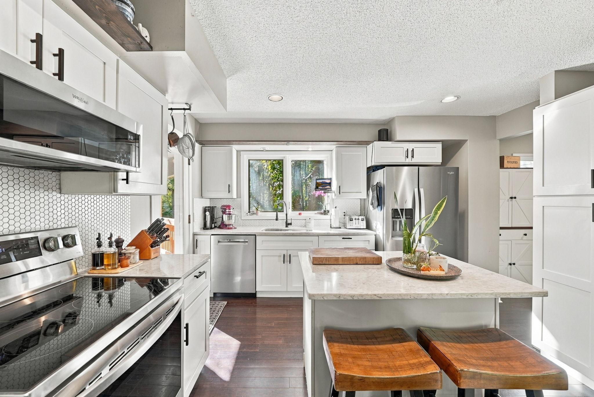 View of Residential at 4 Pleasant Lake Road, North Oaks MN 55127, North Oaks (7 of 84) - Mike Wilen | Minnesota Team Real Estate