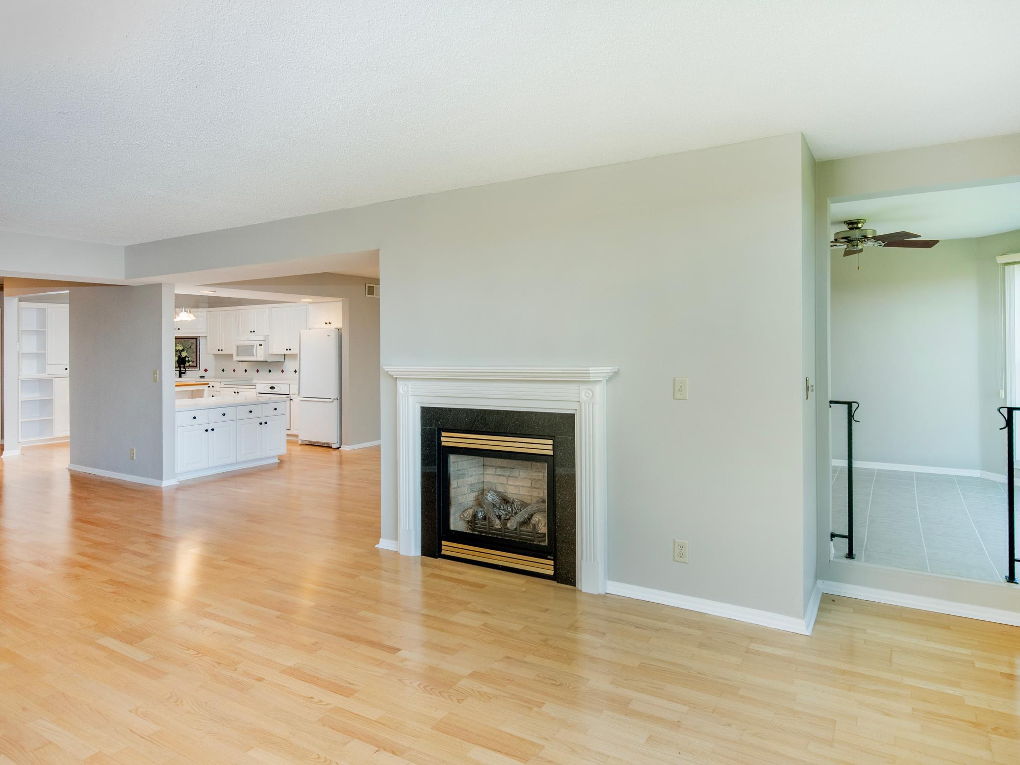 View of Residential at 1021 Sibley Memorial Highway #204, Mendota Heights MN 55118, Mendota Heights (12 of 53) - Mike Wilen | Minnesota Team Real Estate