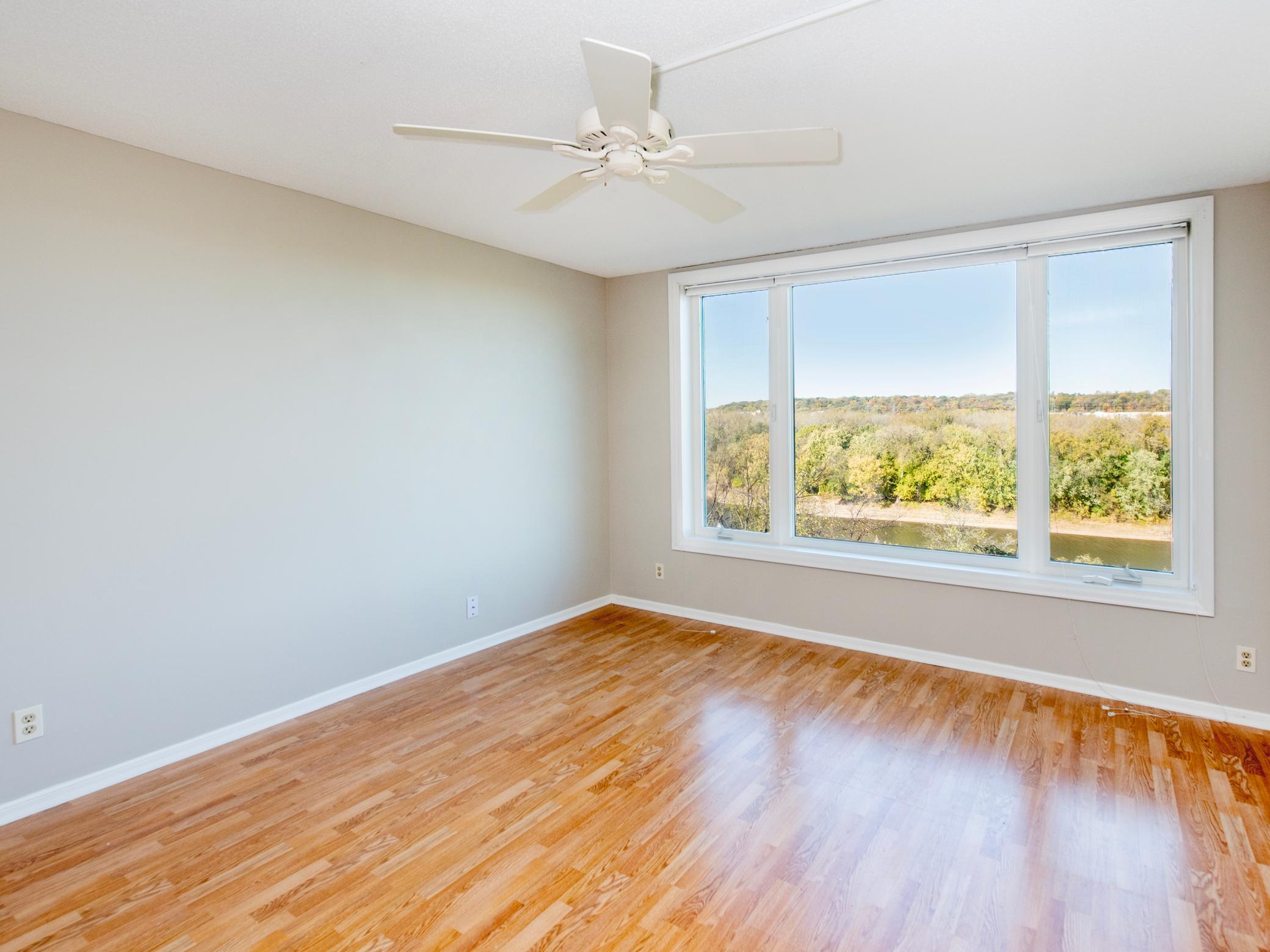 View of Residential at 1021 Sibley Memorial Highway #204, Mendota Heights MN 55118, Mendota Heights (18 of 53) - Mike Wilen | Minnesota Team Real Estate