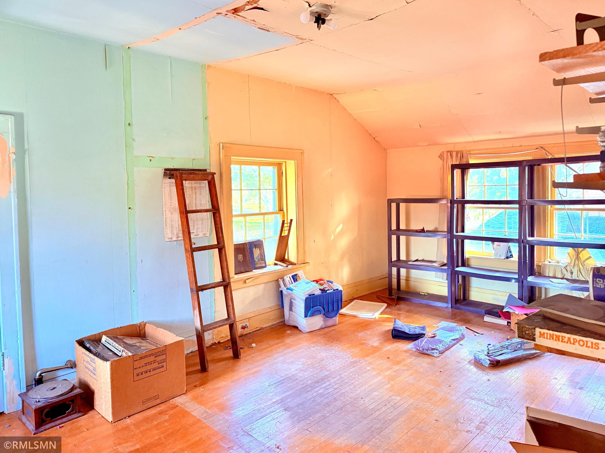 View of Residential at 4104 15th Avenue, Minneapolis MN 55407, Minneapolis (15 of 26) - Mike Wilen | Minnesota Team Real Estate