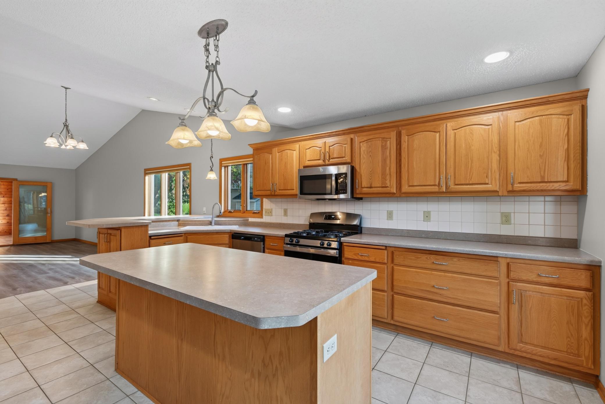 View of Residential at 3032 Walter Street, Maplewood MN 55109, Maplewood (36 of 107) - Mike Wilen | Minnesota Team Real Estate