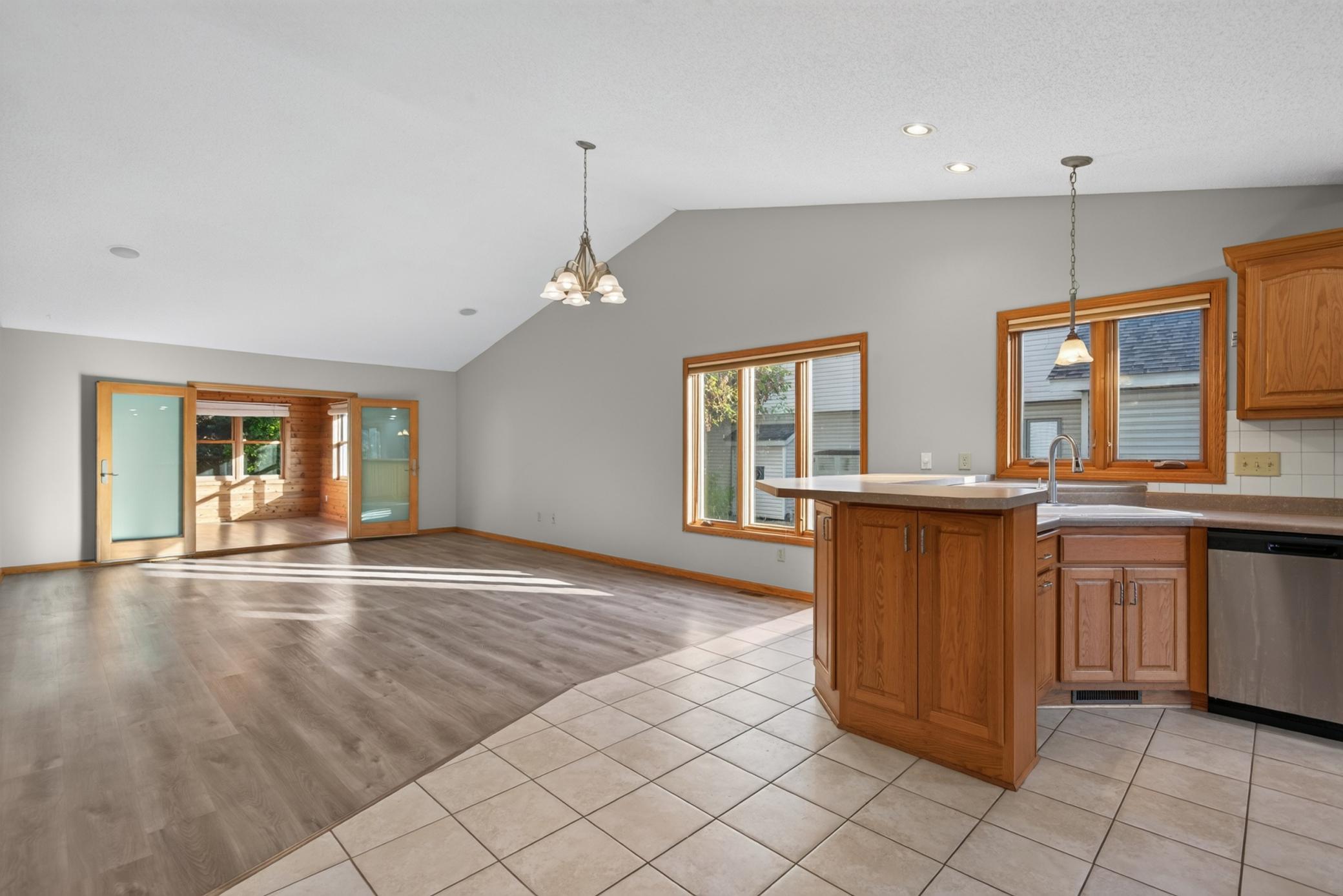 View of Residential at 3032 Walter Street, Maplewood MN 55109, Maplewood (16 of 107) - Mike Wilen | Minnesota Team Real Estate