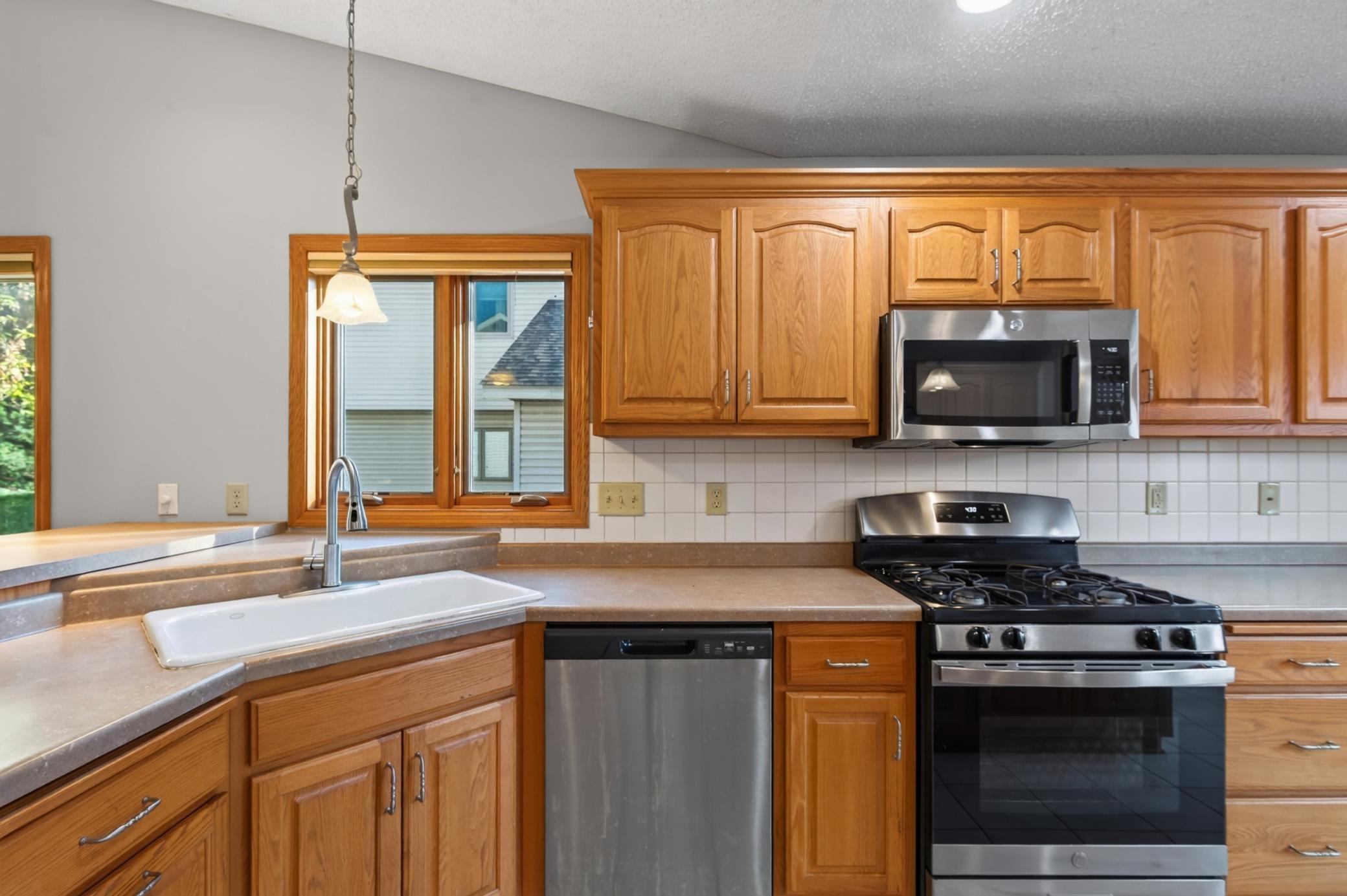View of Residential at 3032 Walter Street, Maplewood MN 55109, Maplewood (27 of 107) - Mike Wilen | Minnesota Team Real Estate