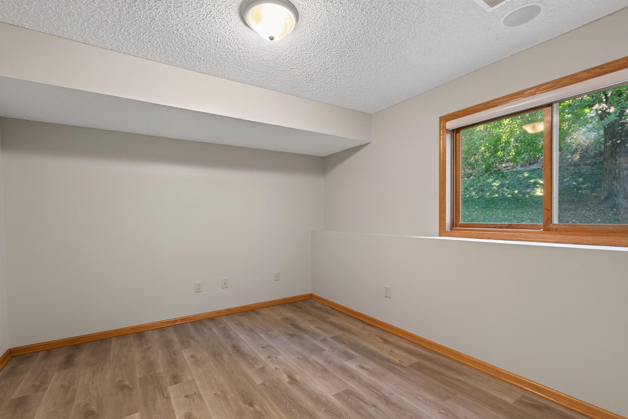 View of Residential at 3032 Walter Street, Maplewood MN 55109, Maplewood (73 of 107) - Mike Wilen | Minnesota Team Real Estate