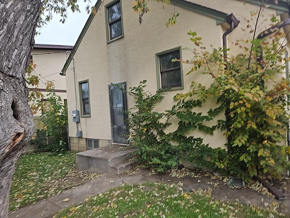 View of Residential at 3815 Queen Avenue, Minneapolis MN 55412, Minneapolis (21 of 22) - Mike Wilen | Minnesota Team Real Estate
